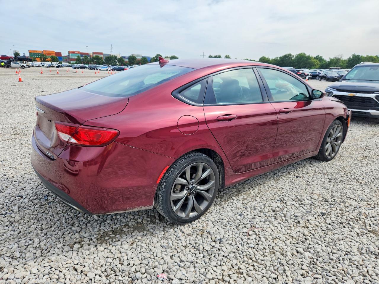 2015 Chrysler 200 S Burgundy vin: 1C3CCCBB4FN677539