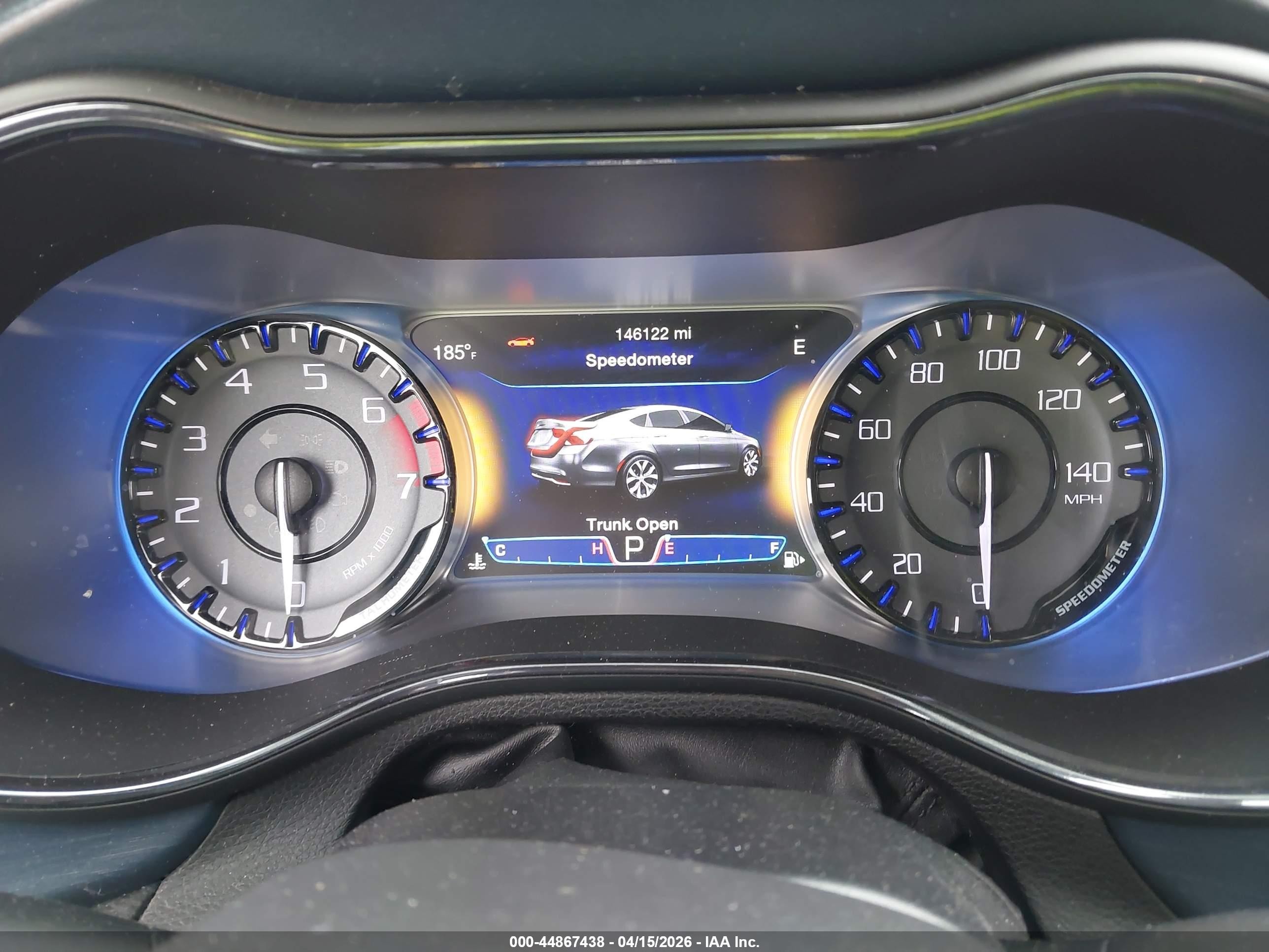 2015 Chrysler 200 S Белый vin: 1C3CCCBB5FN614742