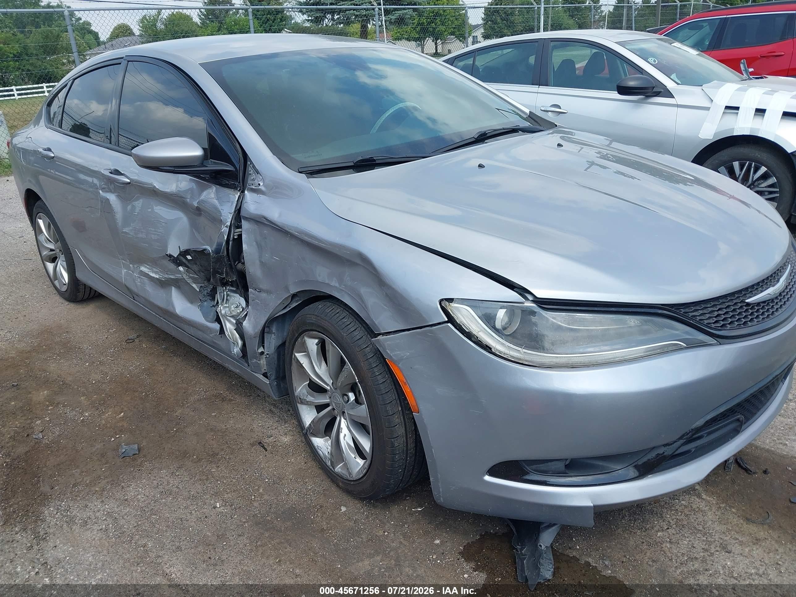 2015 Chrysler 200 S Silver vin: 1C3CCCBB5FN626986