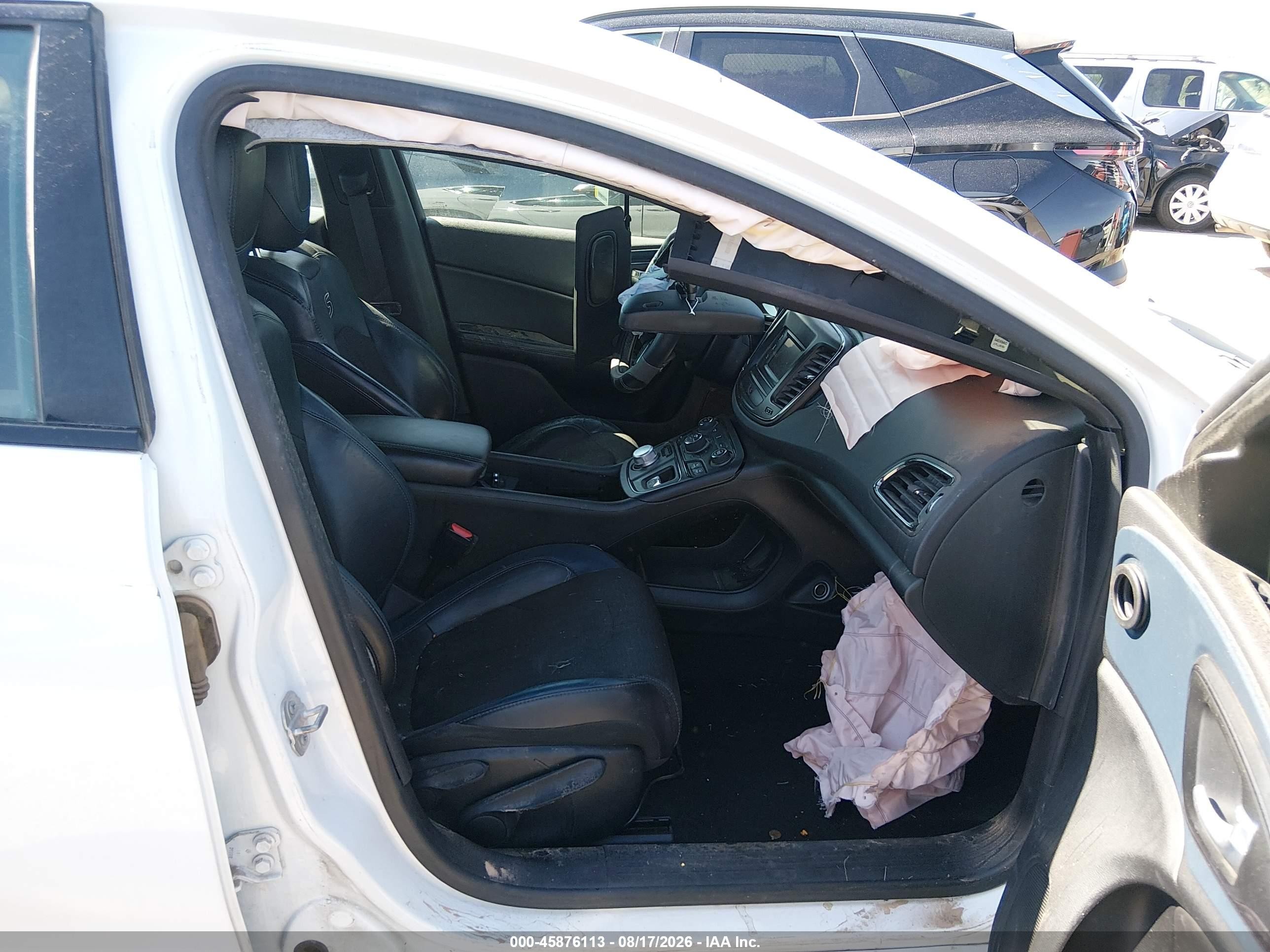 2015 Chrysler 200 S White vin: 1C3CCCBB5FN634439