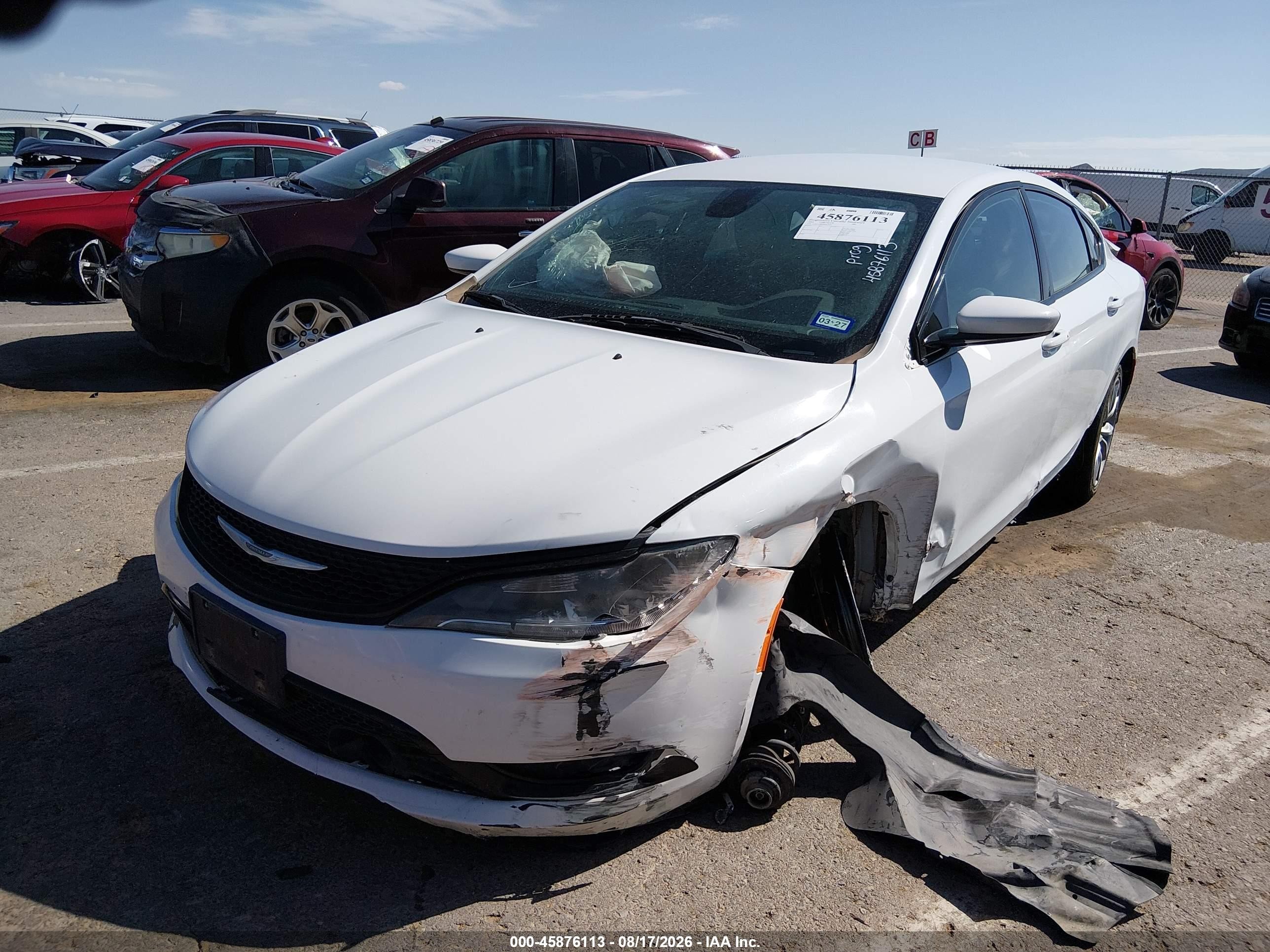 2015 Chrysler 200 S White vin: 1C3CCCBB5FN634439