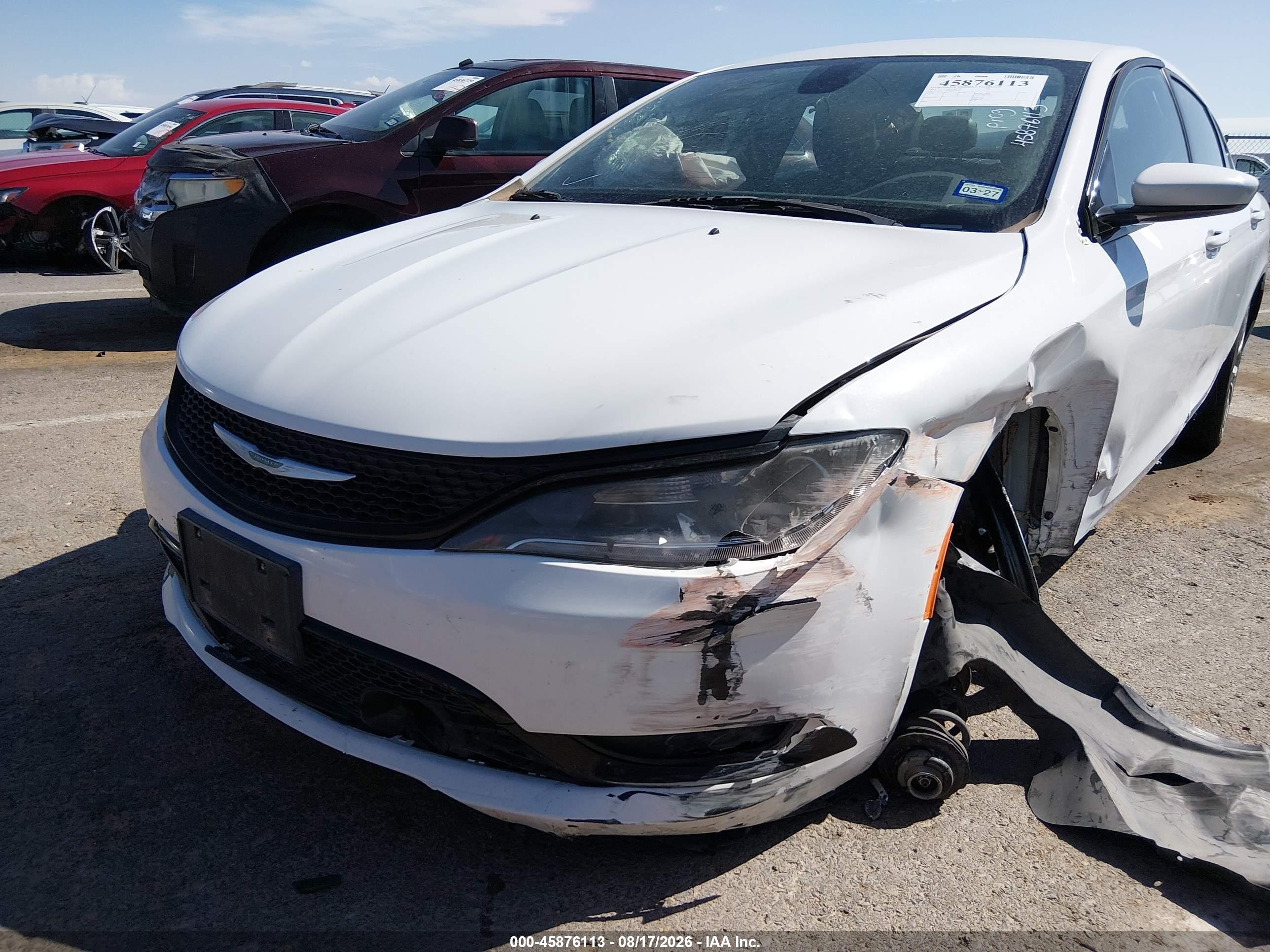 2015 Chrysler 200 S White vin: 1C3CCCBB5FN634439