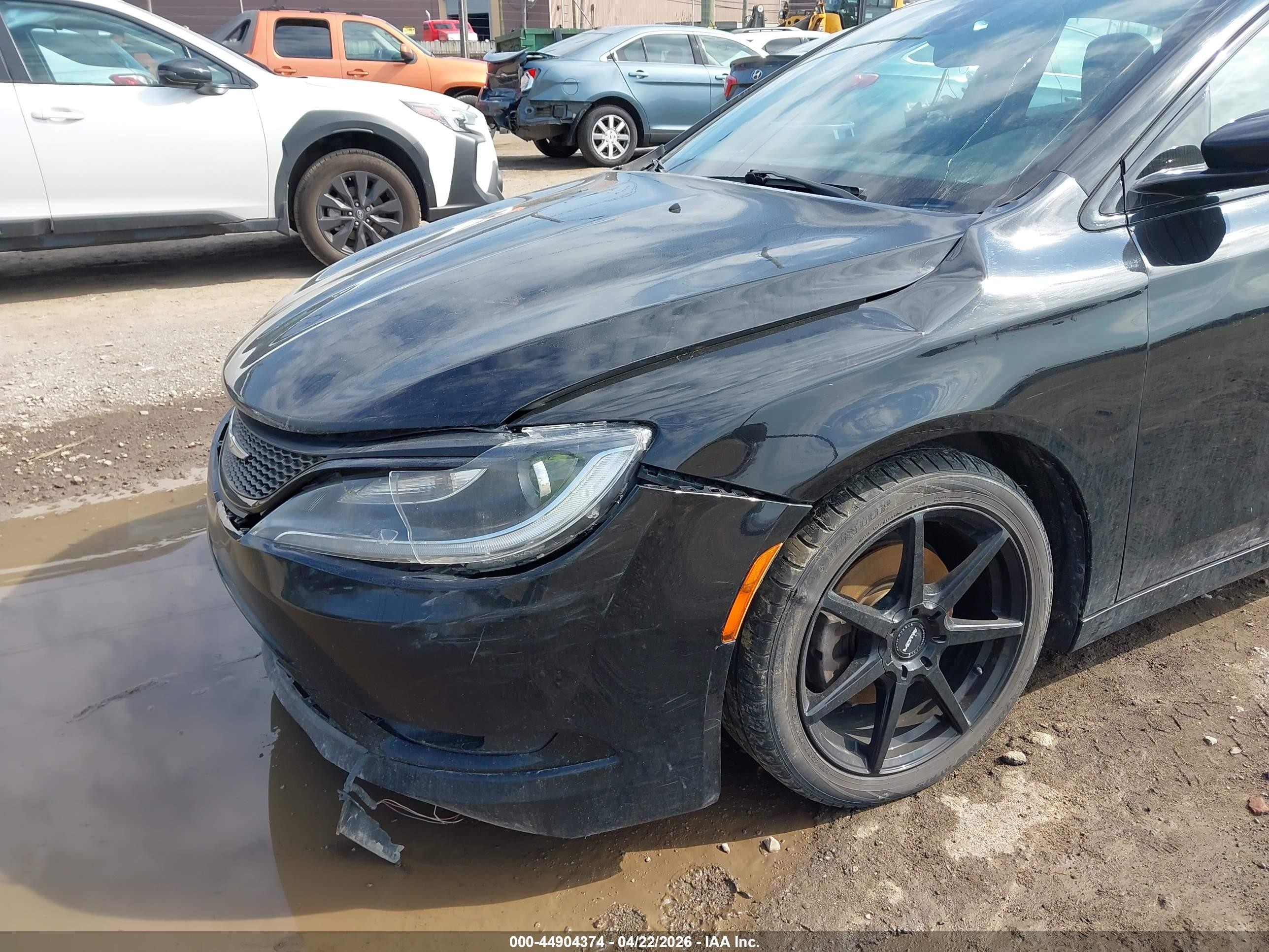 2015 Chrysler 200 S Black vin: 1C3CCCBB5FN752894