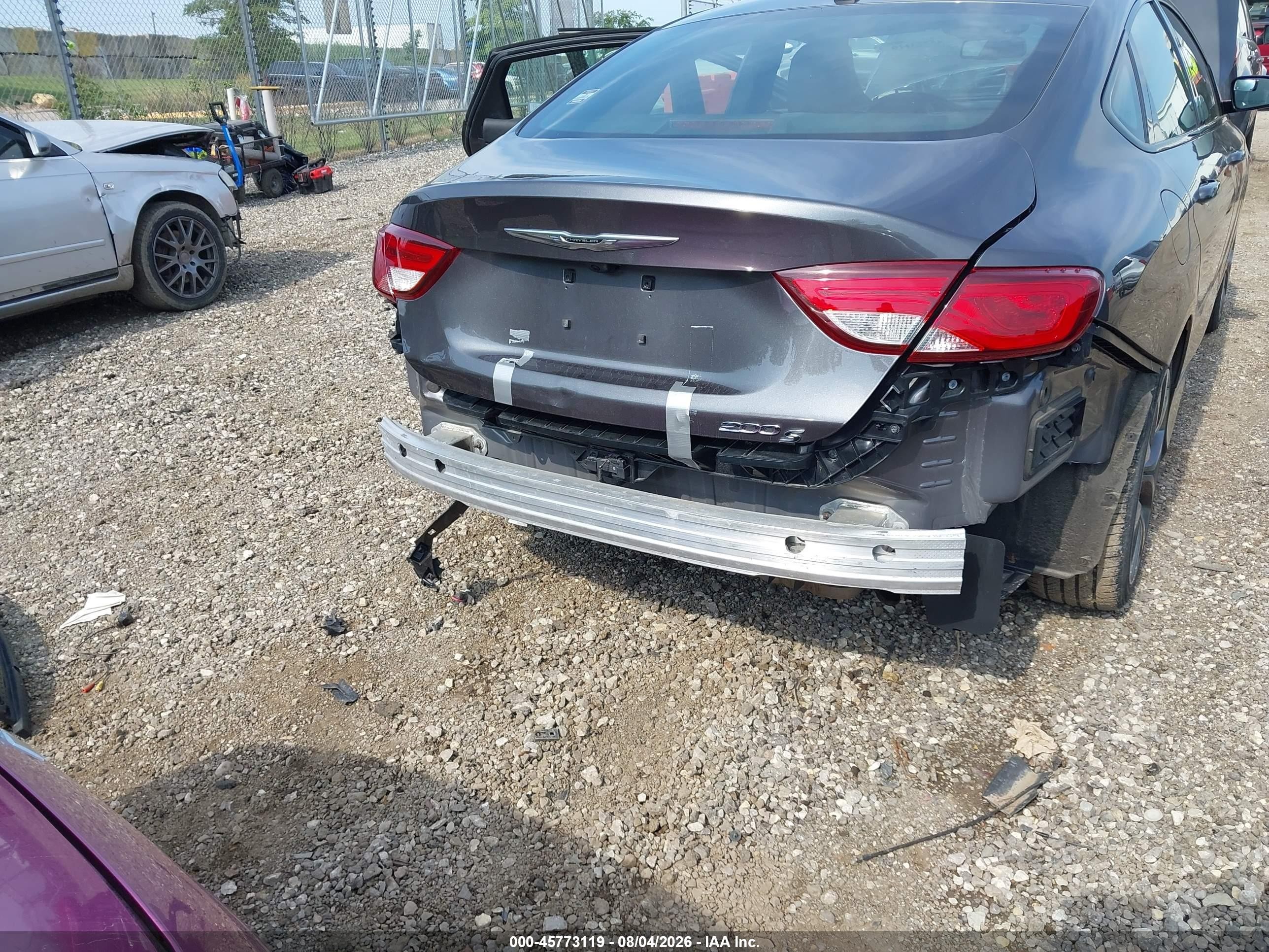 2015 Chrysler 200 S Gray vin: 1C3CCCBB6FN614328