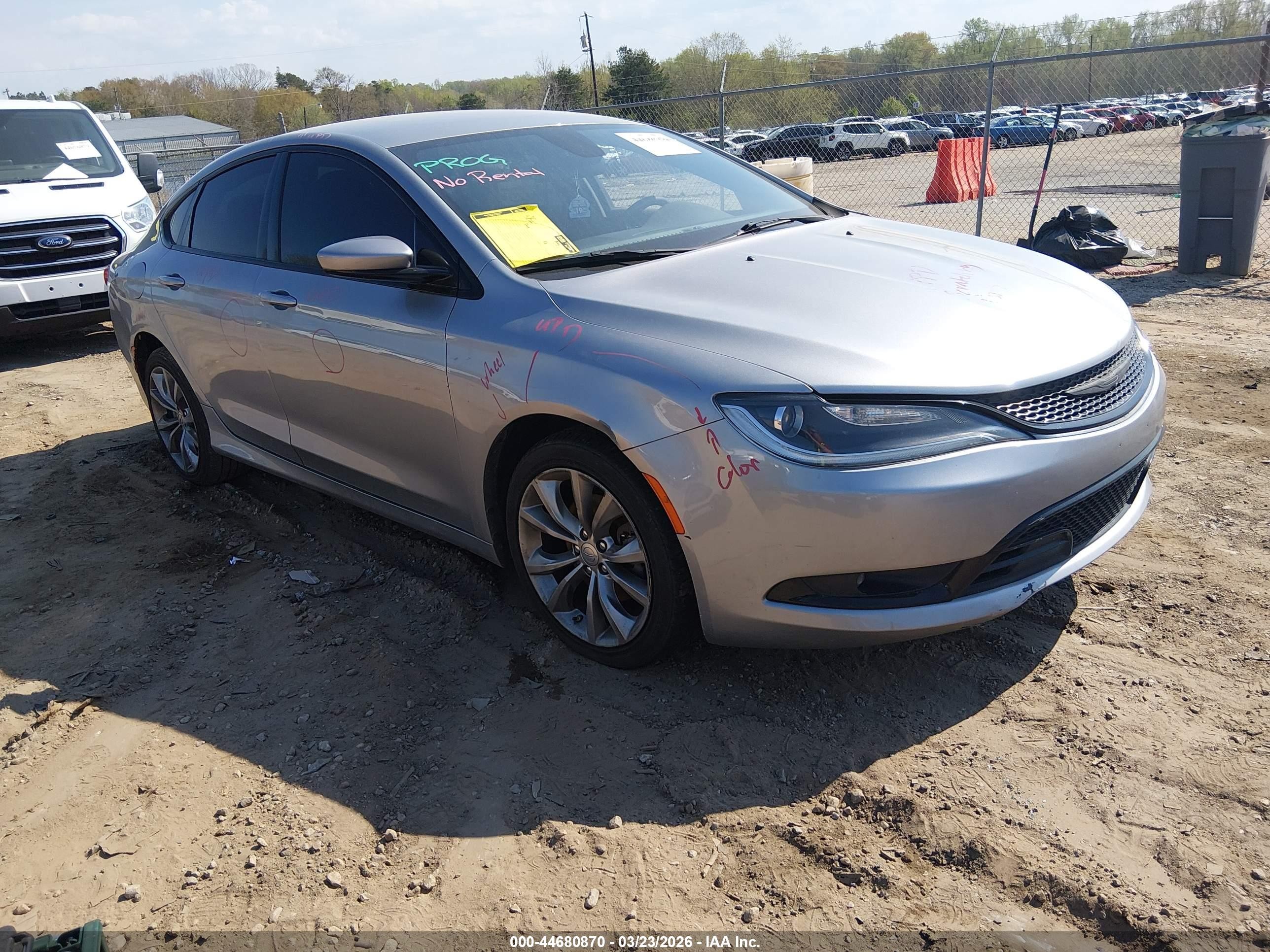 2015 Chrysler 200 S Silver vin: 1C3CCCBB6FN696481