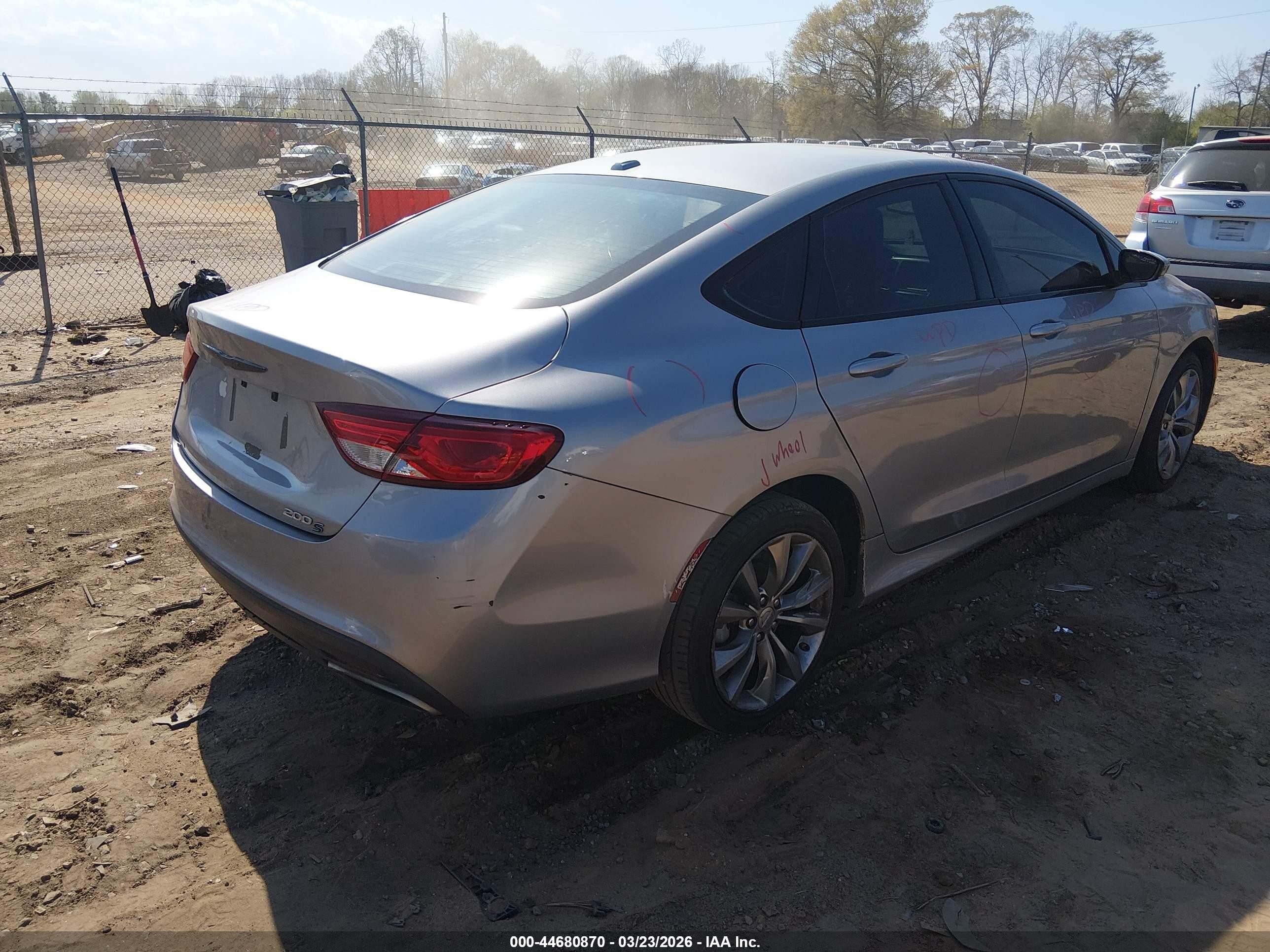 2015 Chrysler 200 S Silver vin: 1C3CCCBB6FN696481