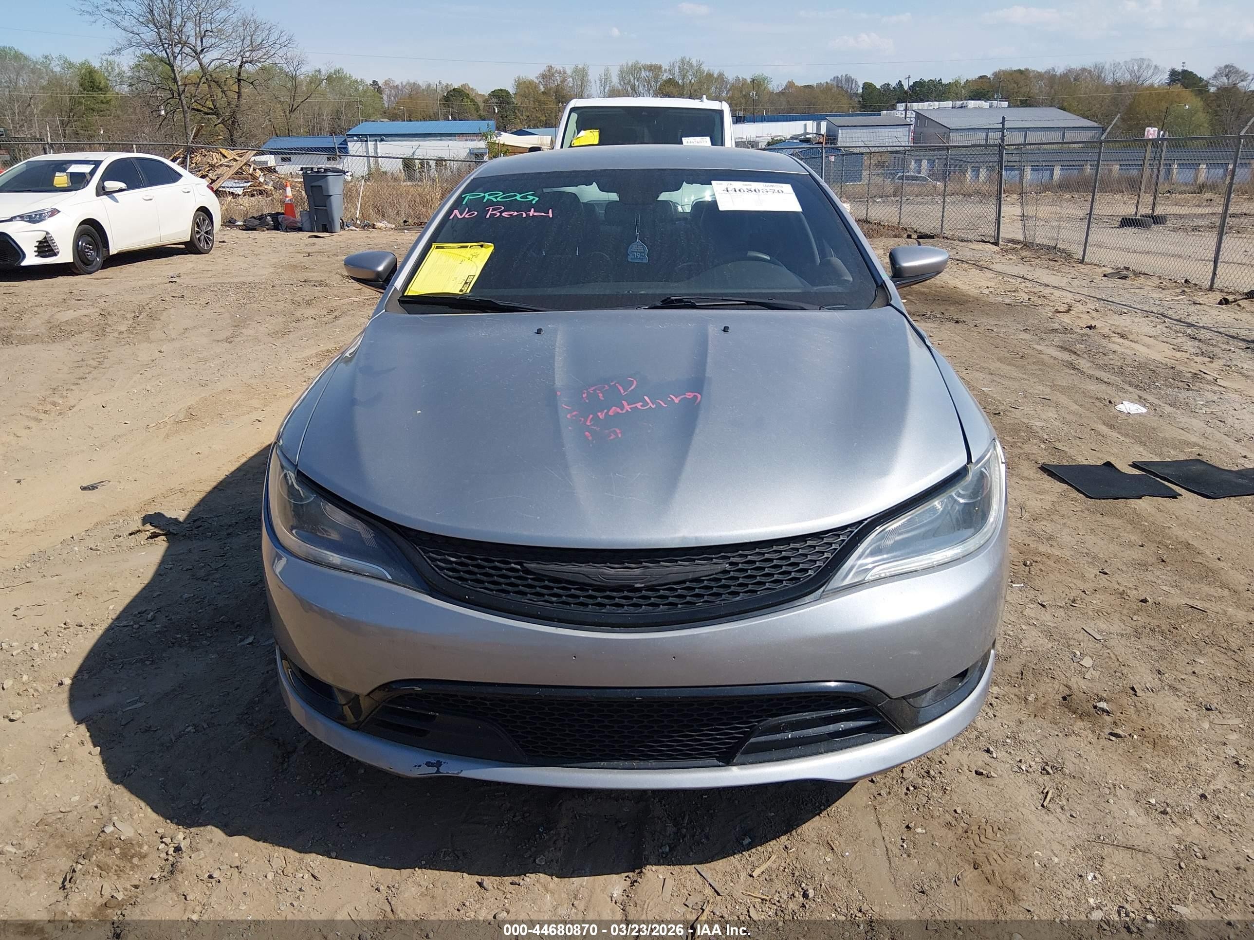 2015 Chrysler 200 S Silver vin: 1C3CCCBB6FN696481