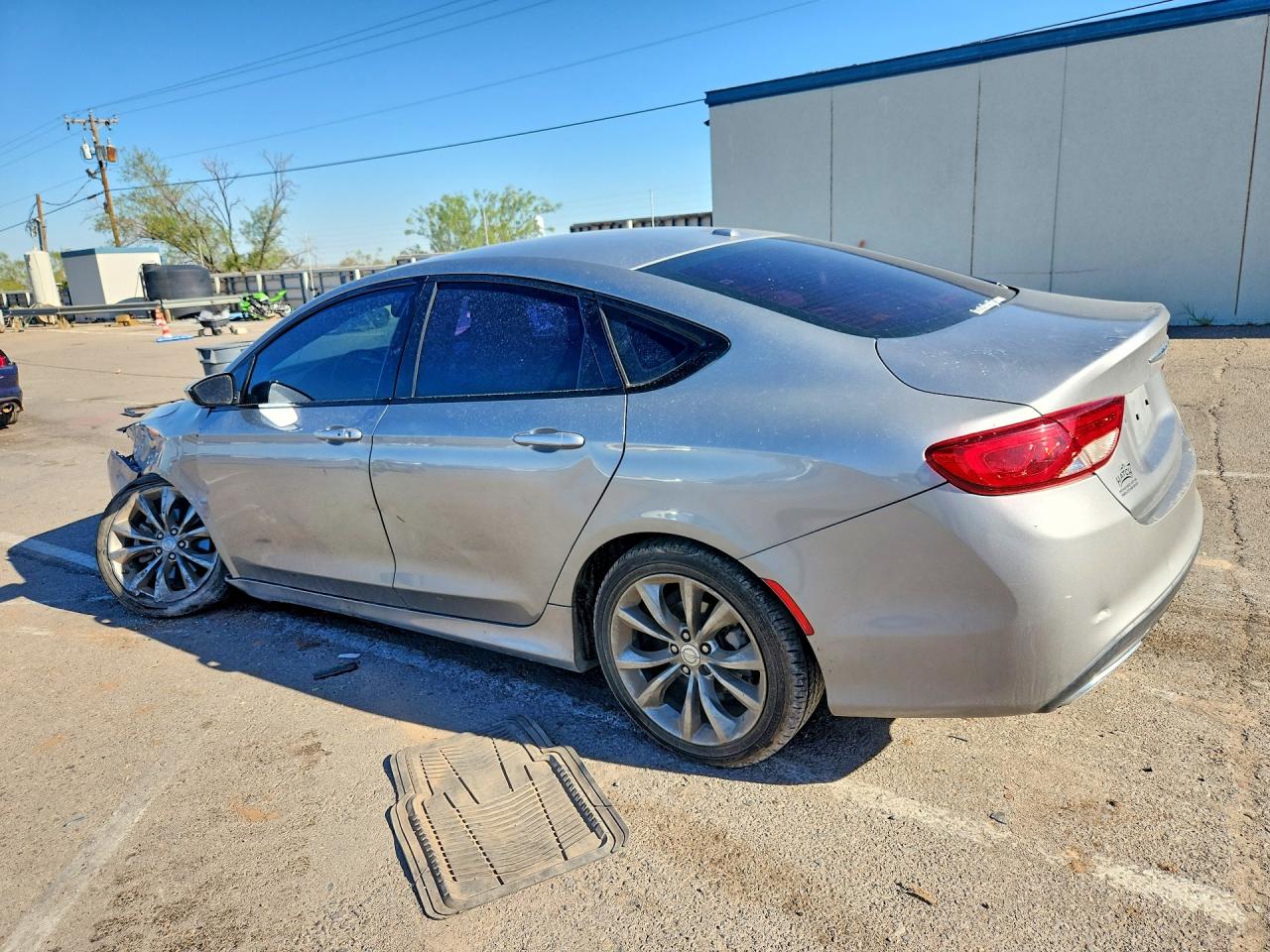 2015 Chrysler 200 S Silver vin: 1C3CCCBB7FN531653