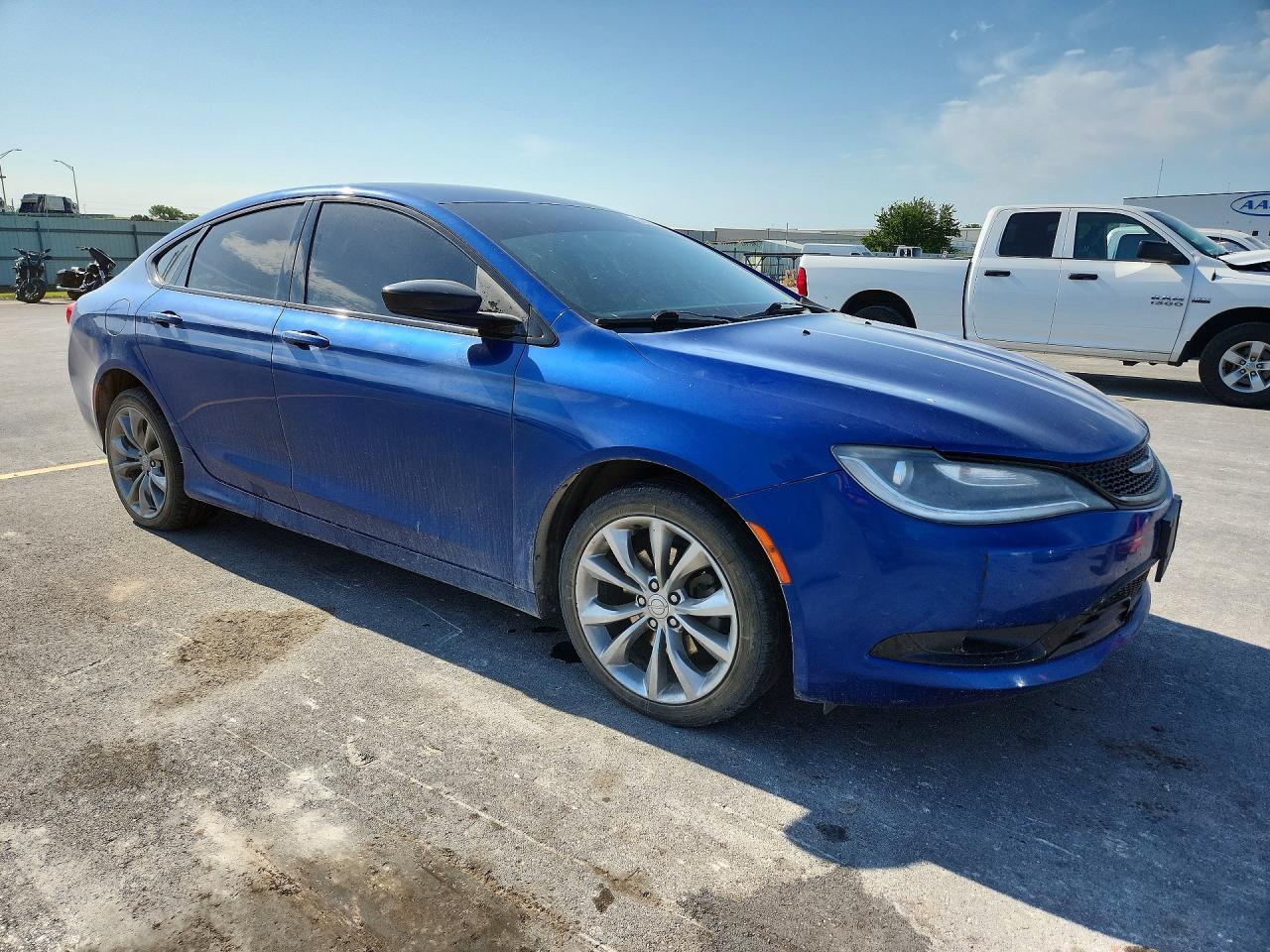 2015 Chrysler 200 S Blue vin: 1C3CCCBB7FN537985