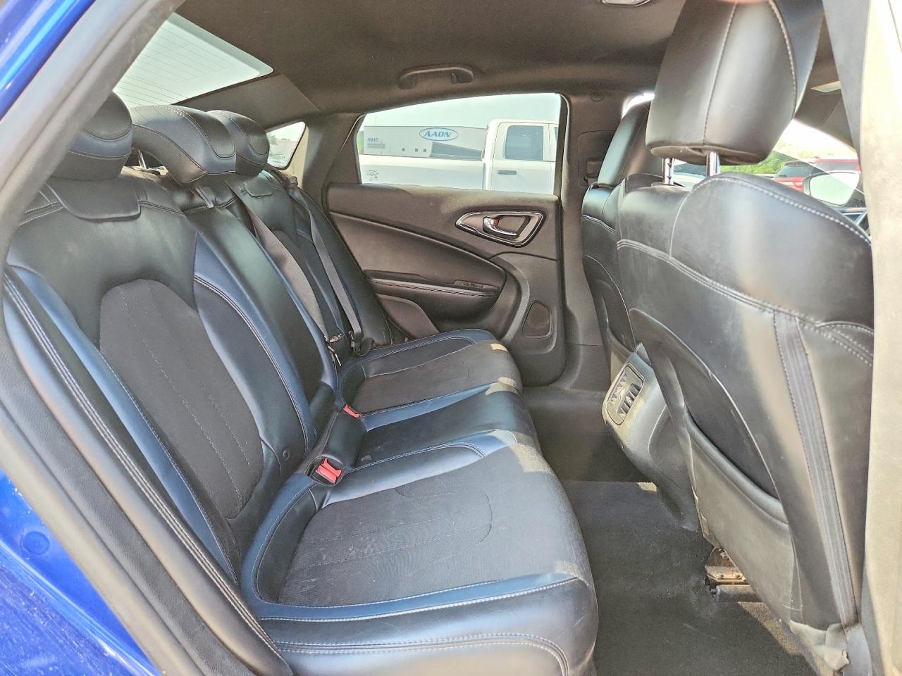 2015 Chrysler 200 S Blue vin: 1C3CCCBB7FN537985