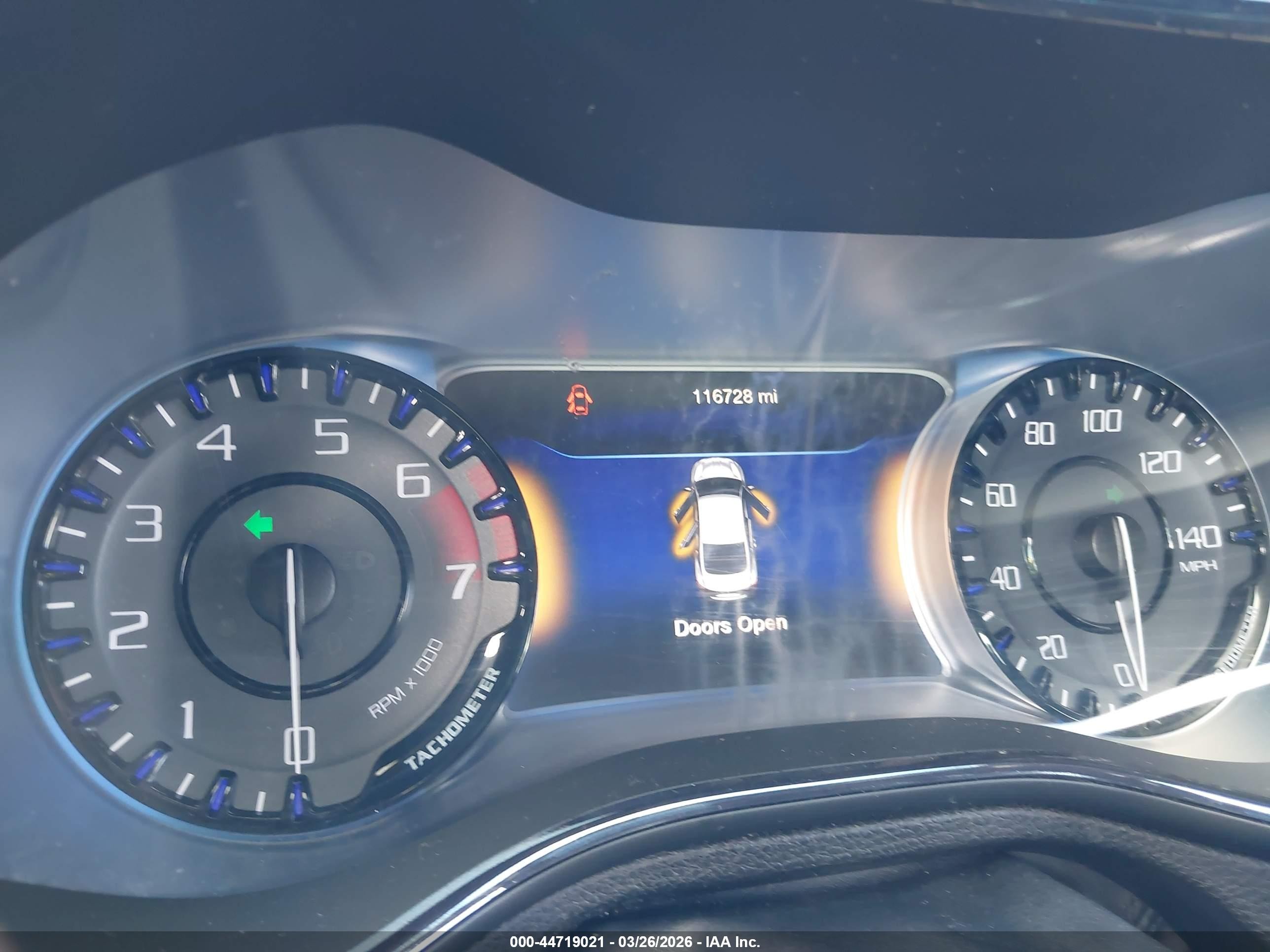 2015 Chrysler 200 S Черный vin: 1C3CCCBB7FN558139