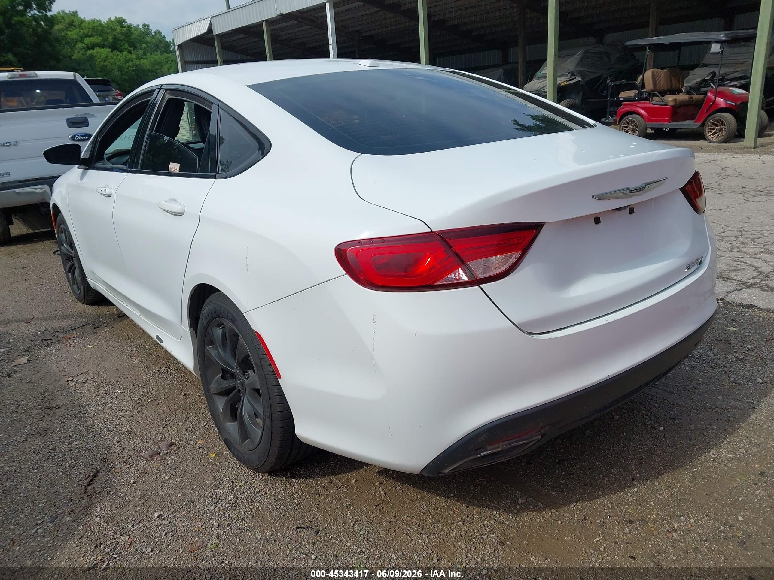 2015 Chrysler 200 S White vin: 1C3CCCBB7FN559954