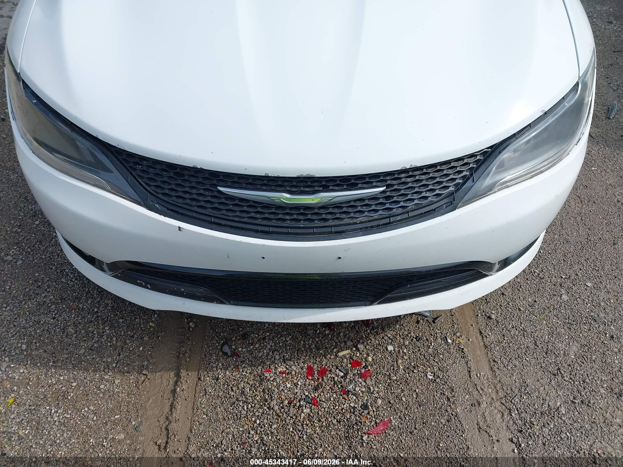 2015 Chrysler 200 S White vin: 1C3CCCBB7FN559954