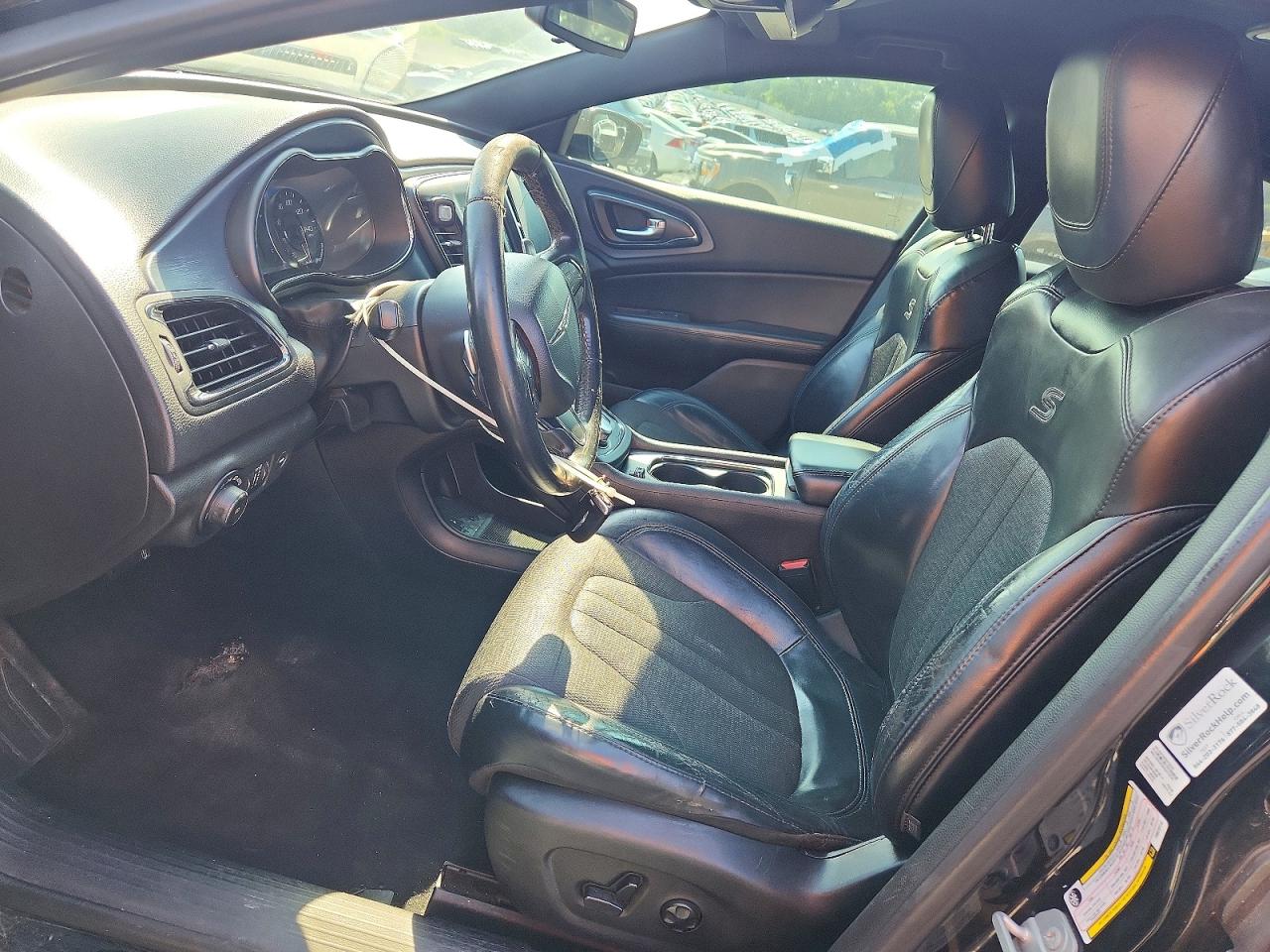 2015 Chrysler 200 S Черный vin: 1C3CCCBB7FN573112
