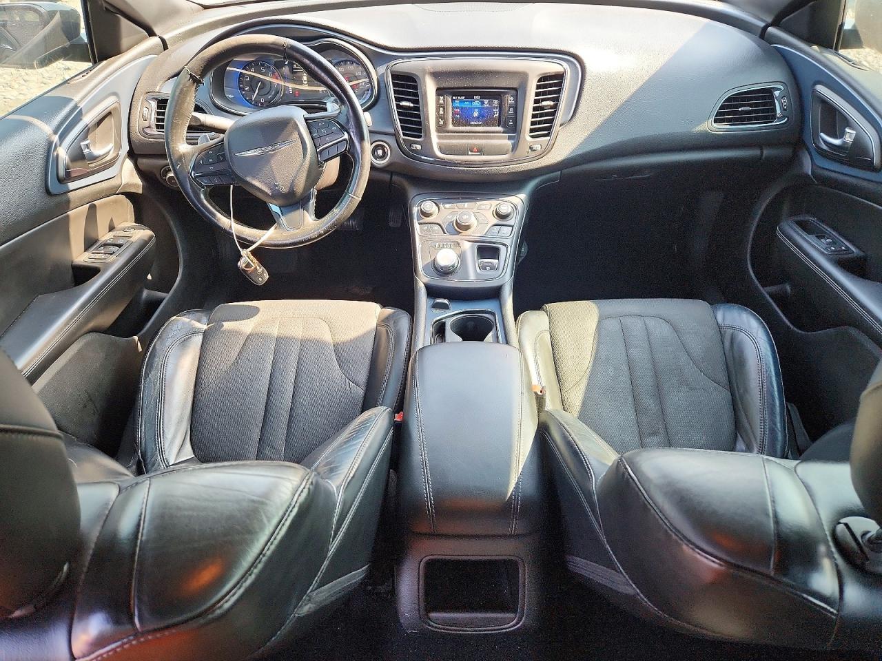 2015 Chrysler 200 S Черный vin: 1C3CCCBB7FN573112