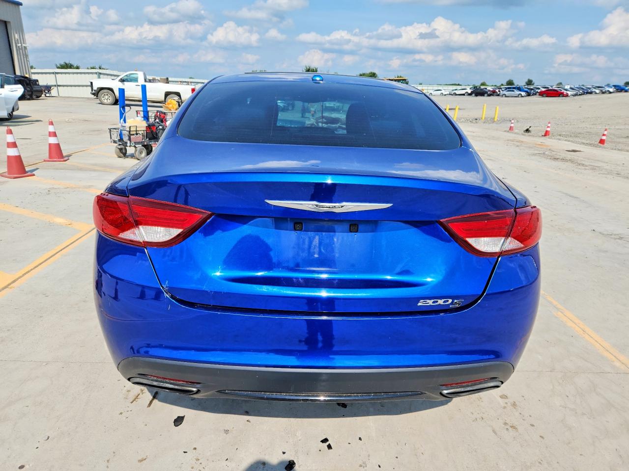 2015 Chrysler 200 S Blue vin: 1C3CCCBB7FN715572