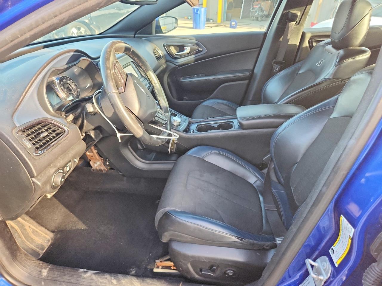 2015 Chrysler 200 S Blue vin: 1C3CCCBB7FN724739