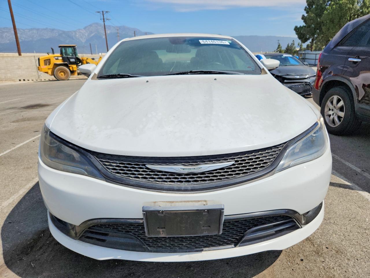 2015 Chrysler 200 S White vin: 1C3CCCBB7FN746921