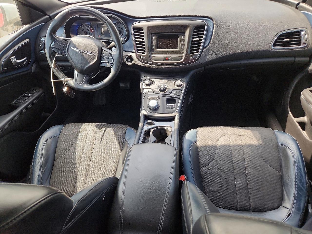 2015 Chrysler 200 S White vin: 1C3CCCBB7FN746921