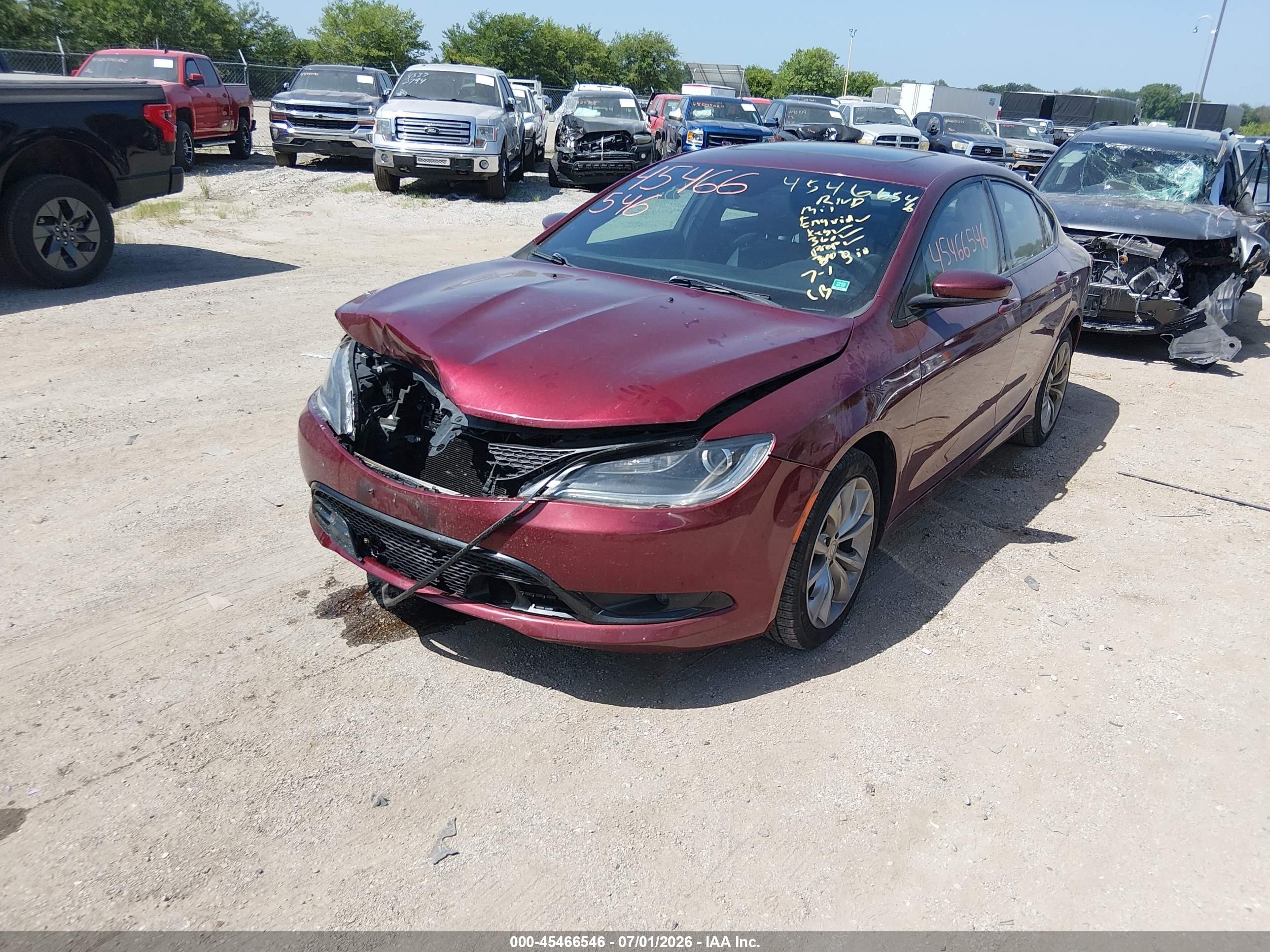 2015 Chrysler 200 S Red vin: 1C3CCCBB7FN749155