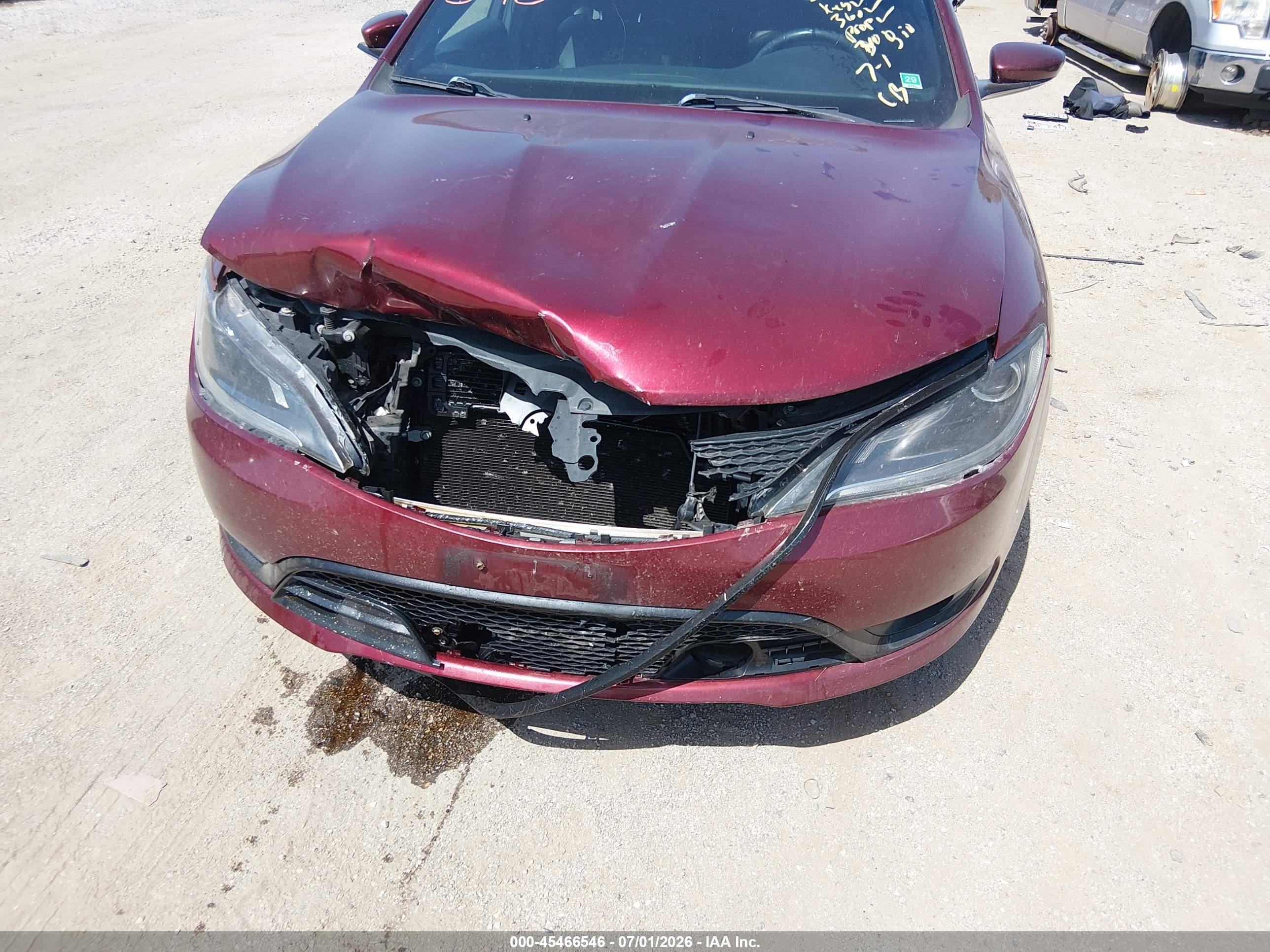 2015 Chrysler 200 S Red vin: 1C3CCCBB7FN749155