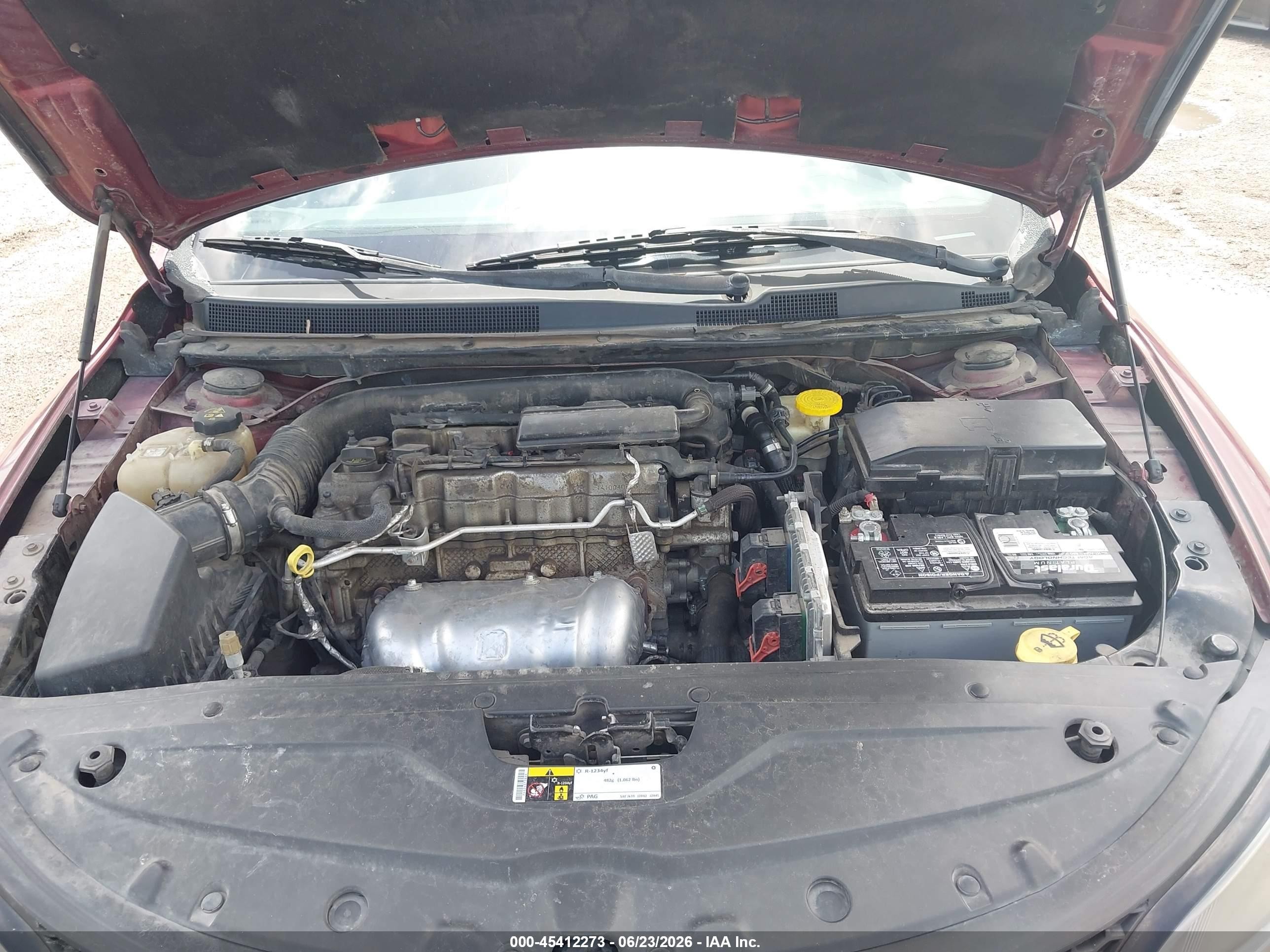2015 Chrysler 200 S Maroon vin: 1C3CCCBB8FN654054