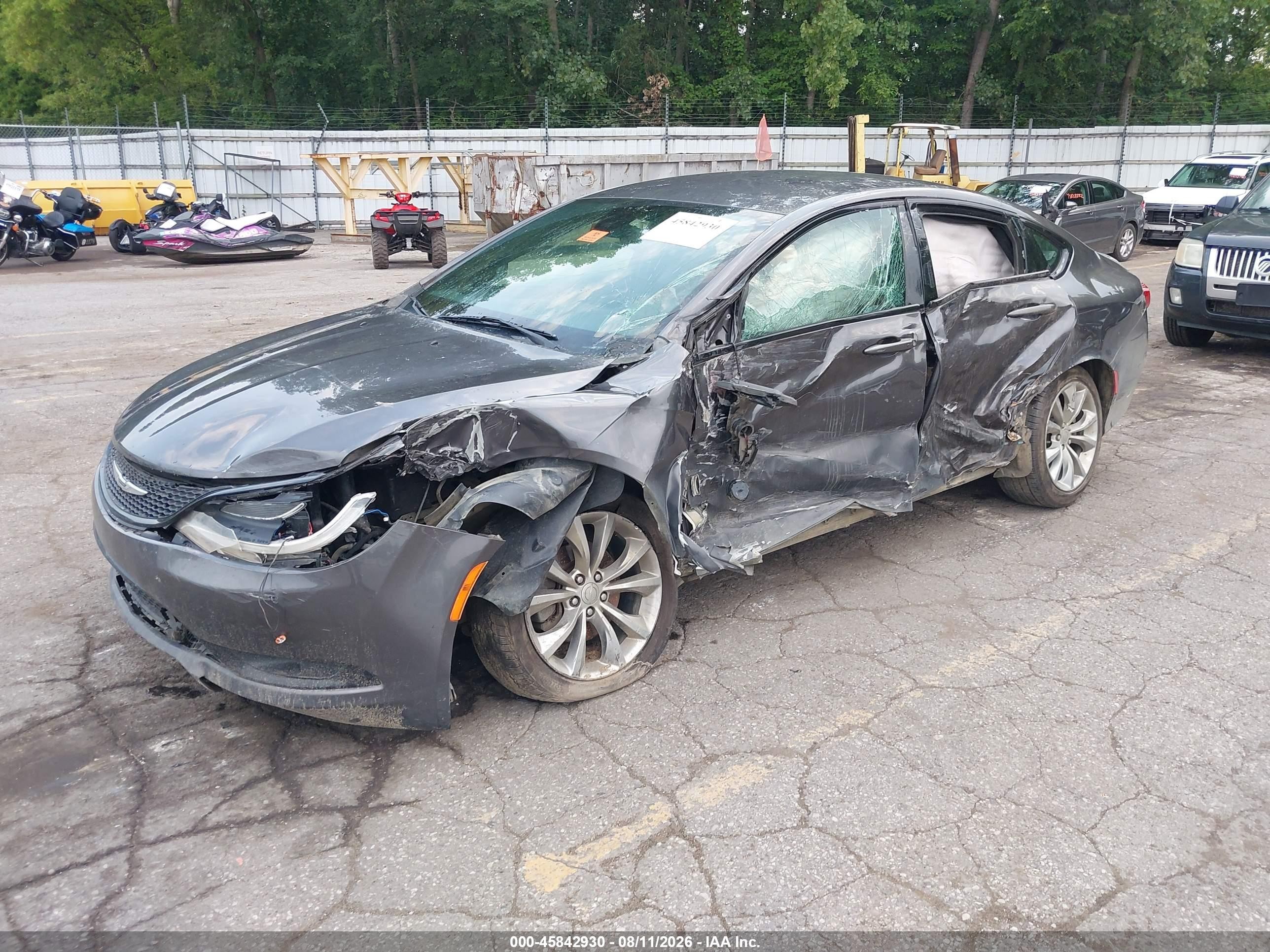 2015 Chrysler 200 S Gray vin: 1C3CCCBB8FN727228