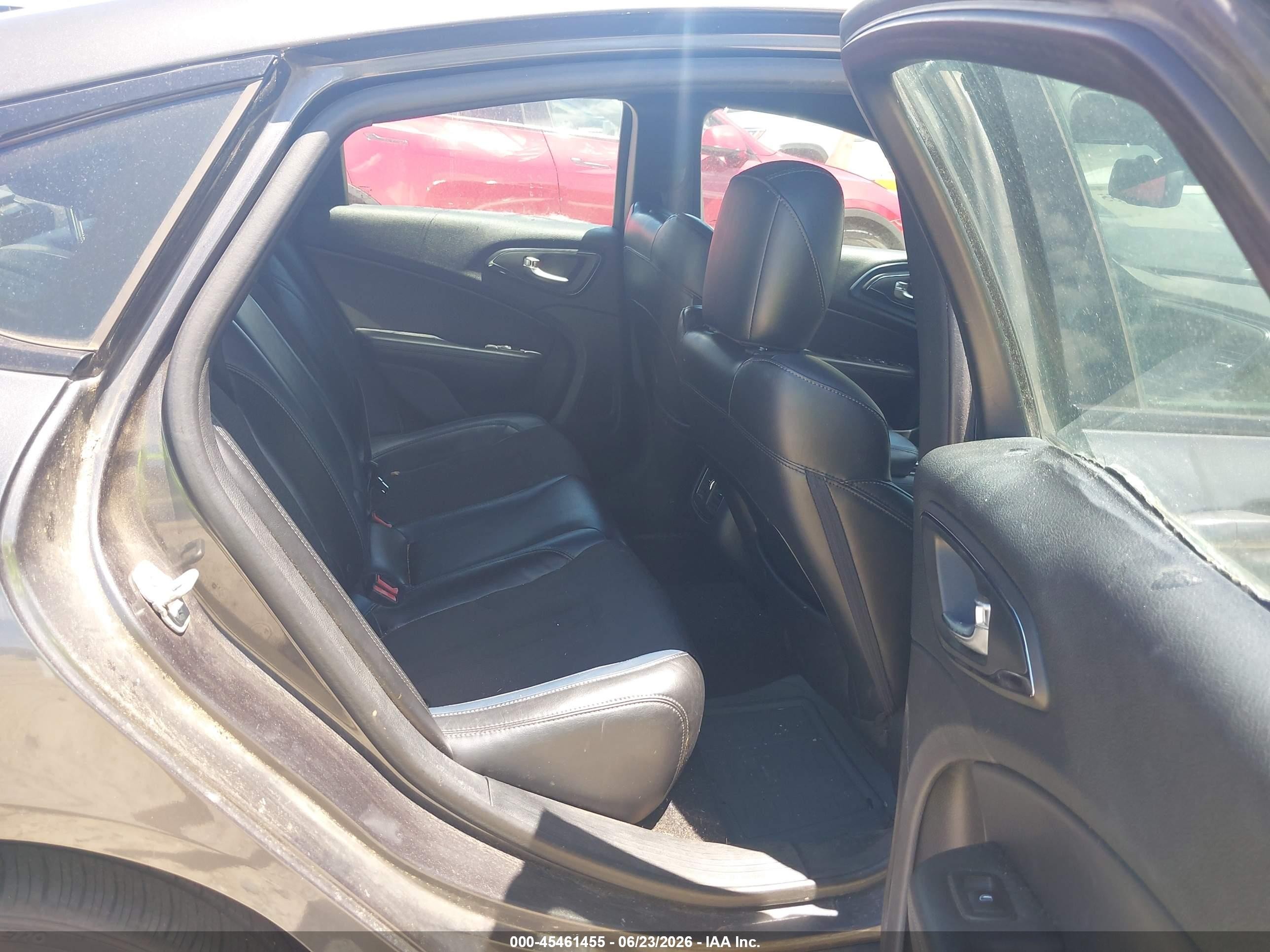 2015 Chrysler 200 S Серый vin: 1C3CCCBB9FN529547