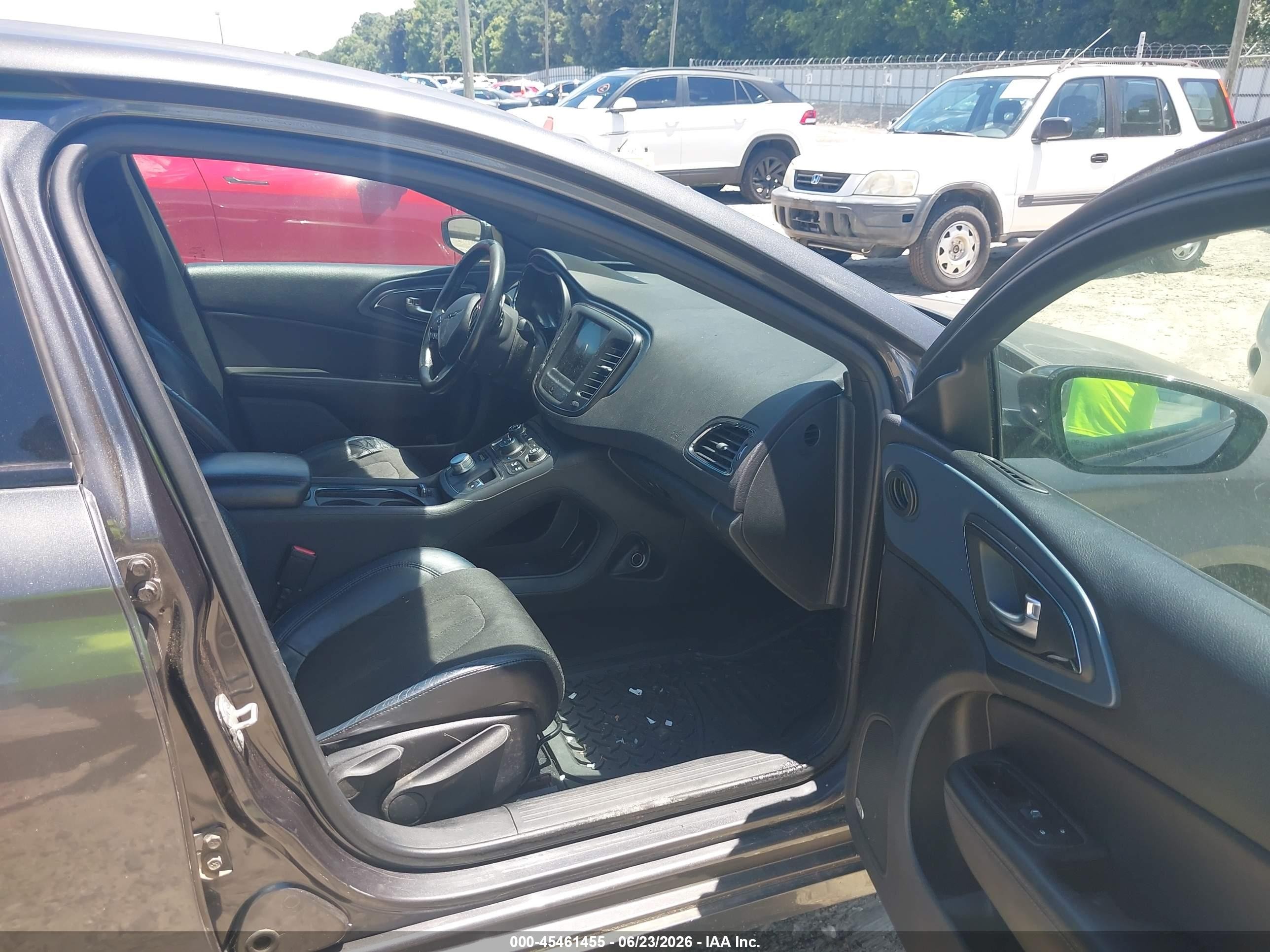 2015 Chrysler 200 S Серый vin: 1C3CCCBB9FN529547