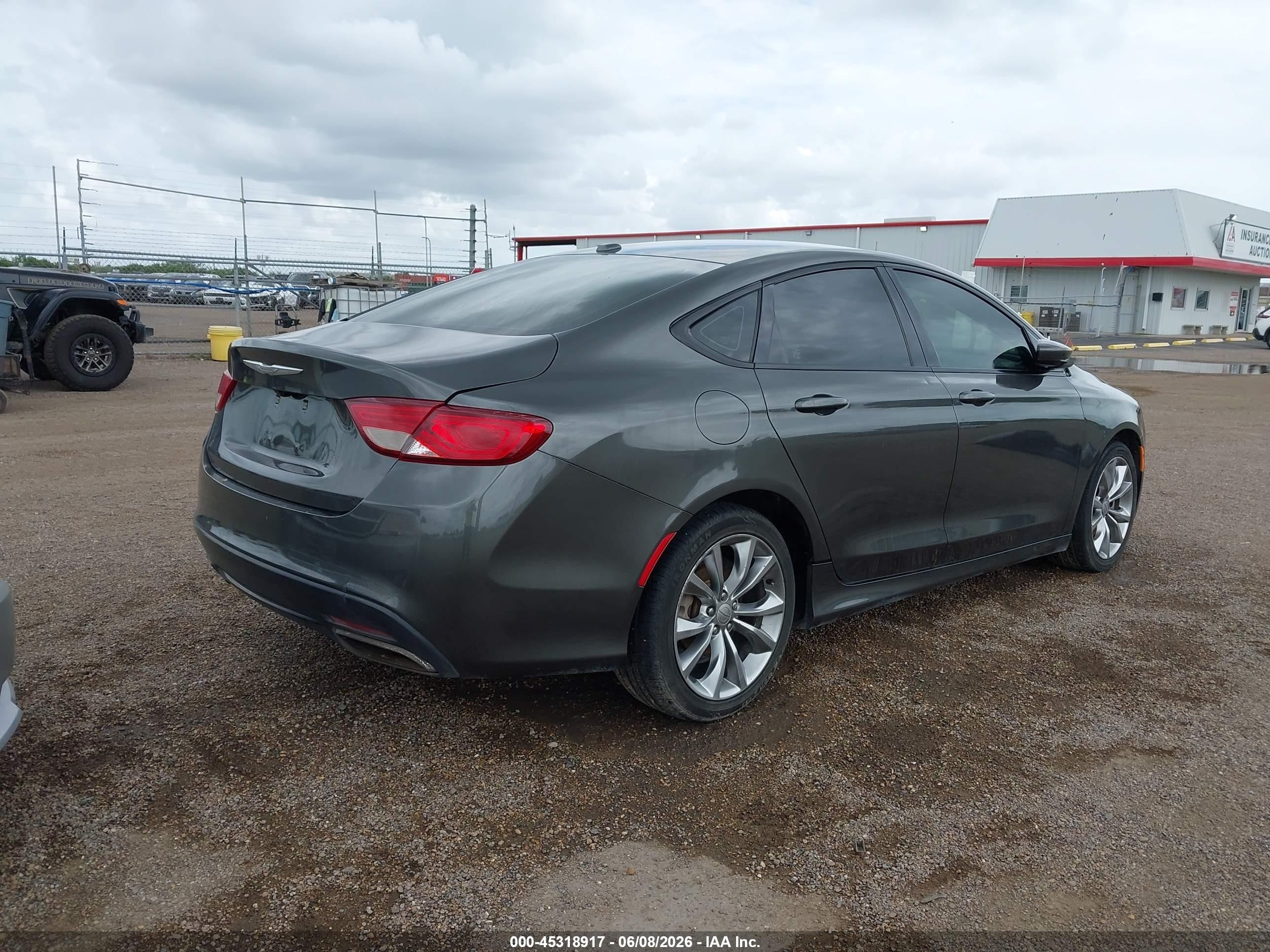 2015 Chrysler 200 S Gray vin: 1C3CCCBB9FN558949