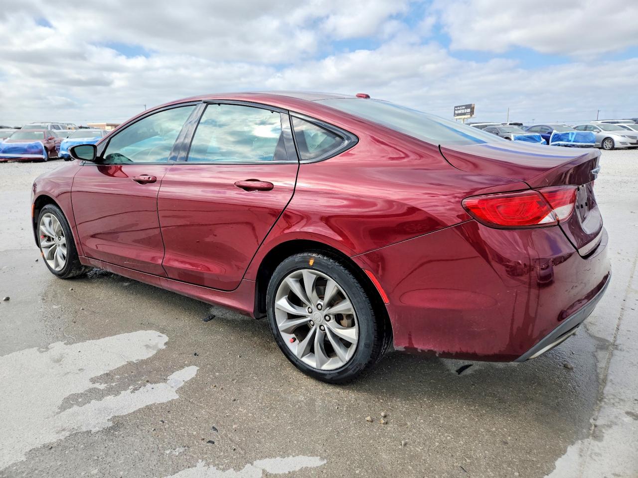 2015 Chrysler 200 S Бордовый vin: 1C3CCCBB9FN560863