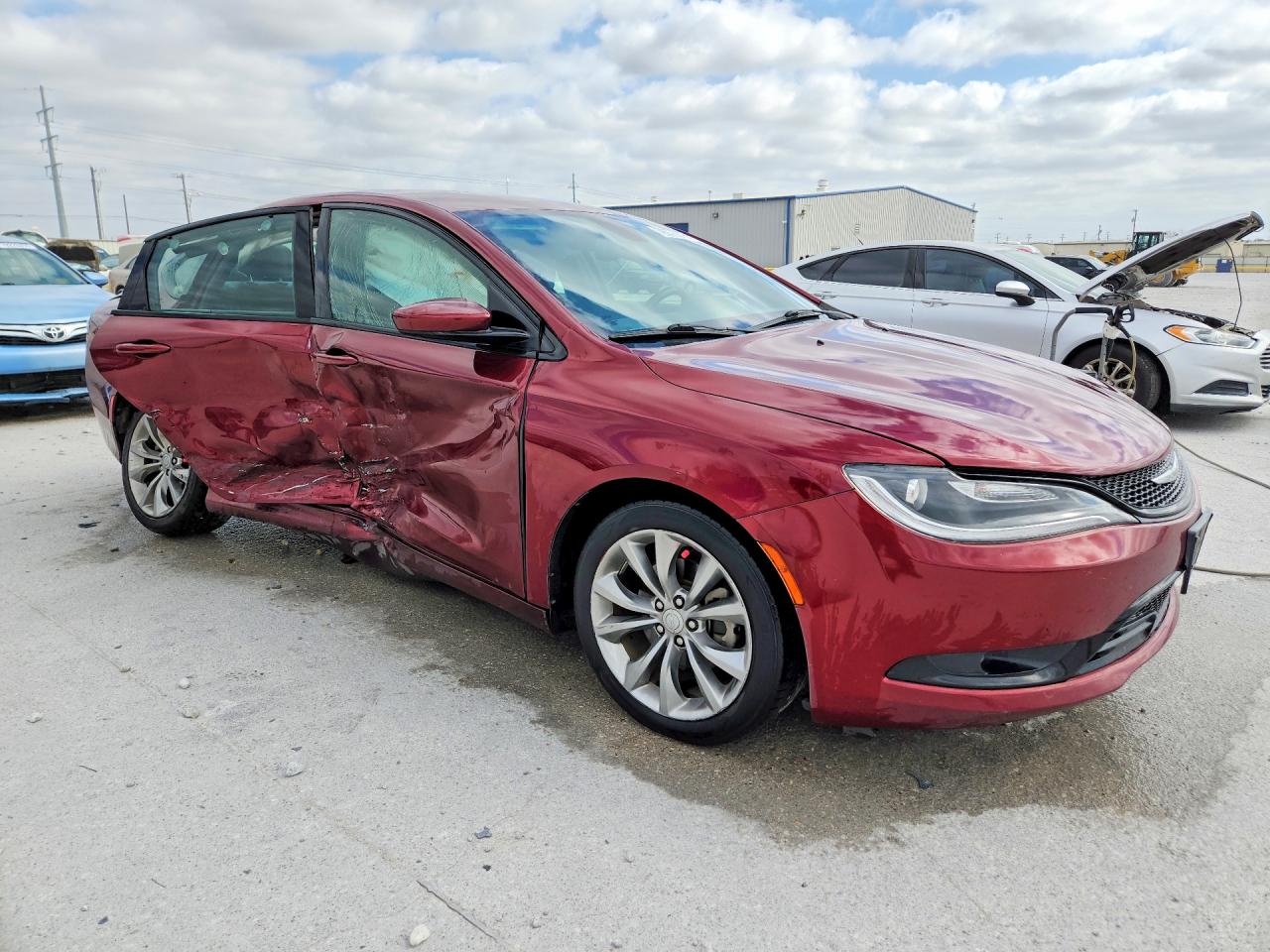 2015 Chrysler 200 S Бордовый vin: 1C3CCCBB9FN560863