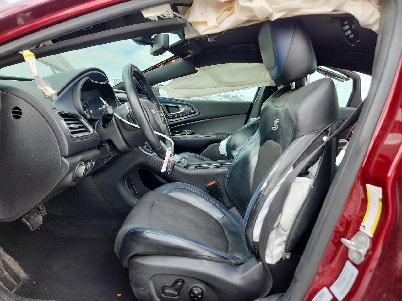 2015 Chrysler 200 S Бордовый vin: 1C3CCCBB9FN560863
