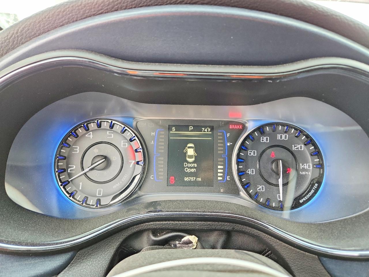 2015 Chrysler 200 S Бордовый vin: 1C3CCCBB9FN560863