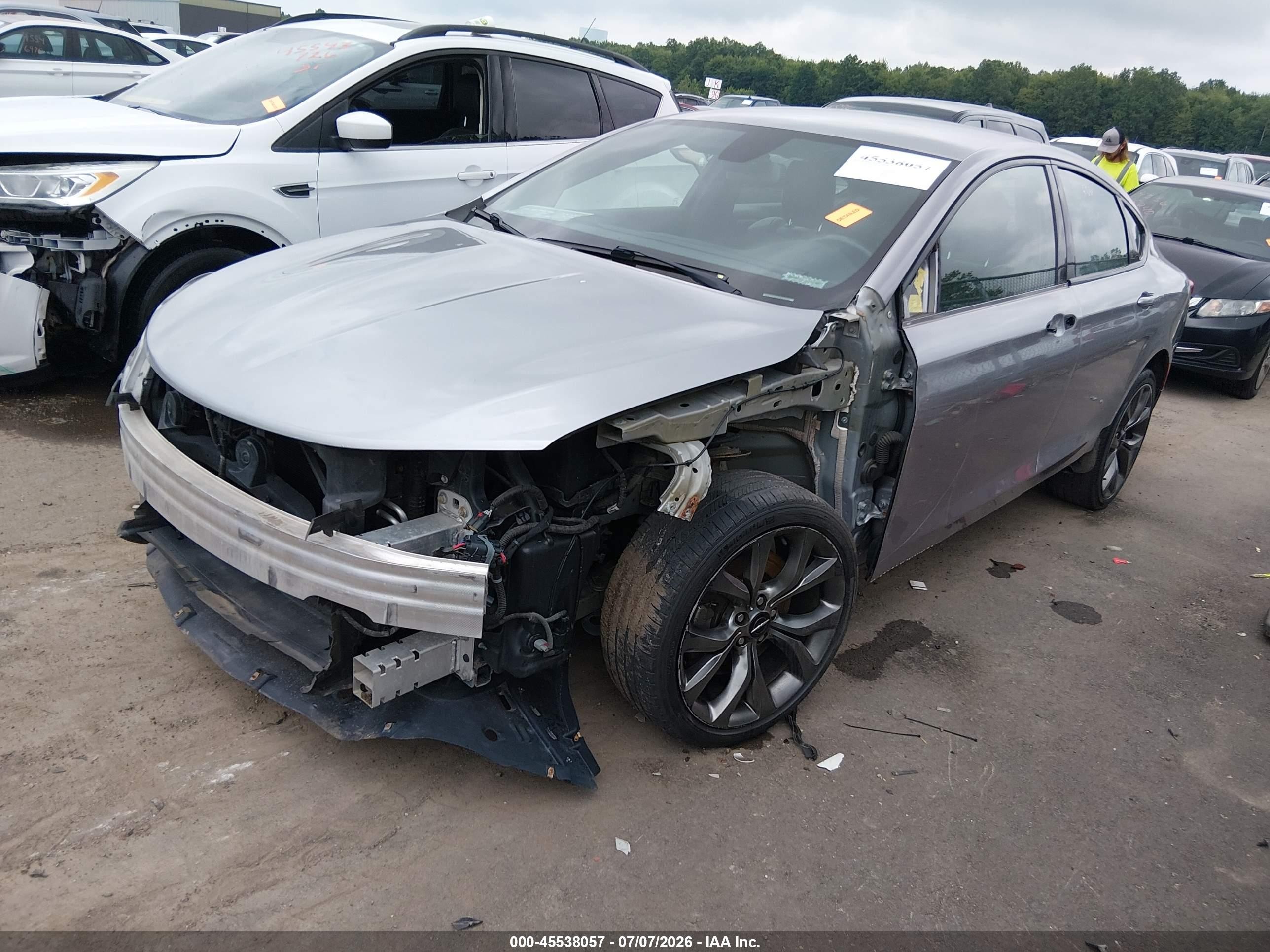 2015 Chrysler 200 S Gray vin: 1C3CCCBB9FN686060