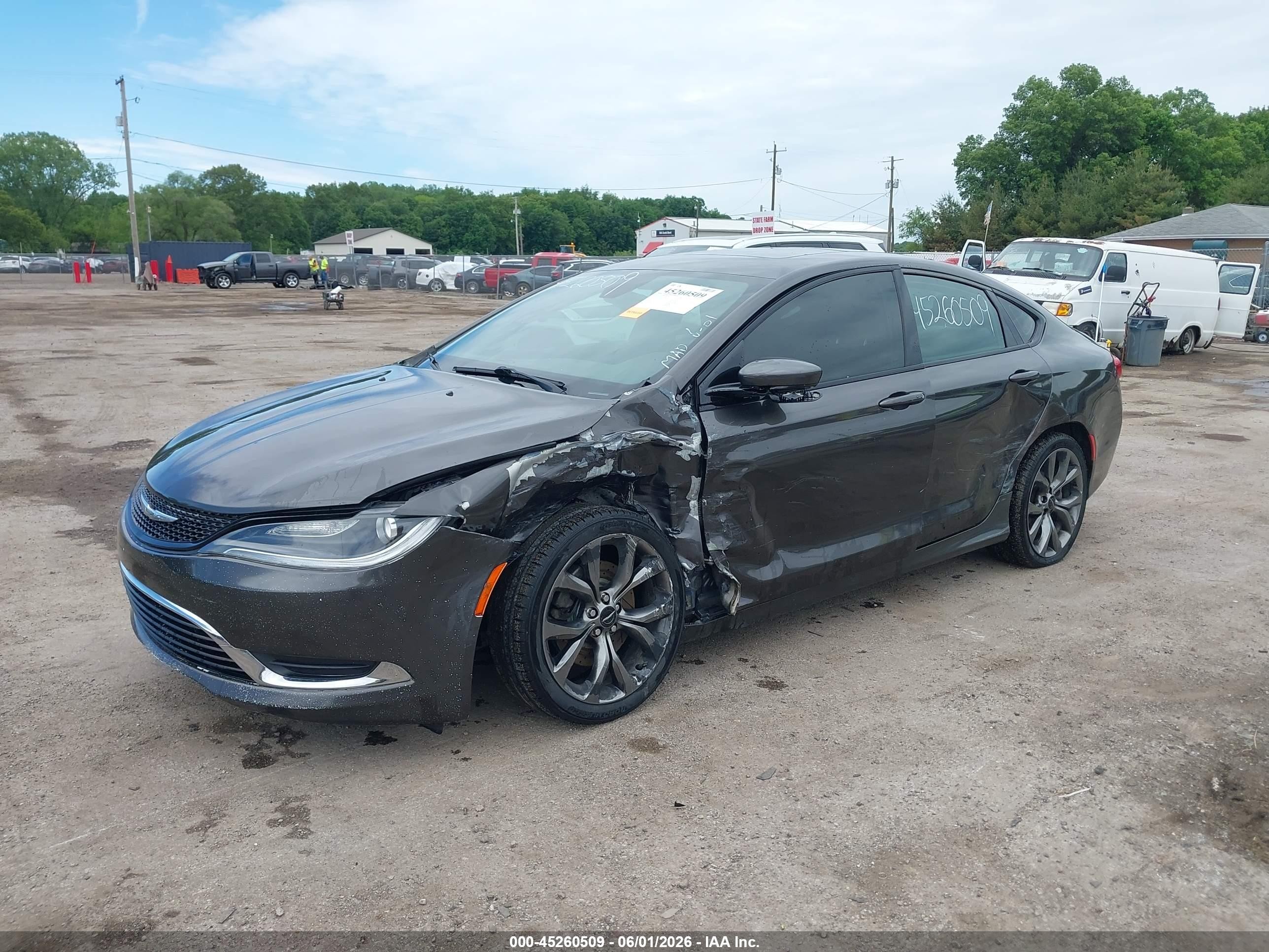 2015 Chrysler 200 S Gray vin: 1C3CCCBBXFN550441