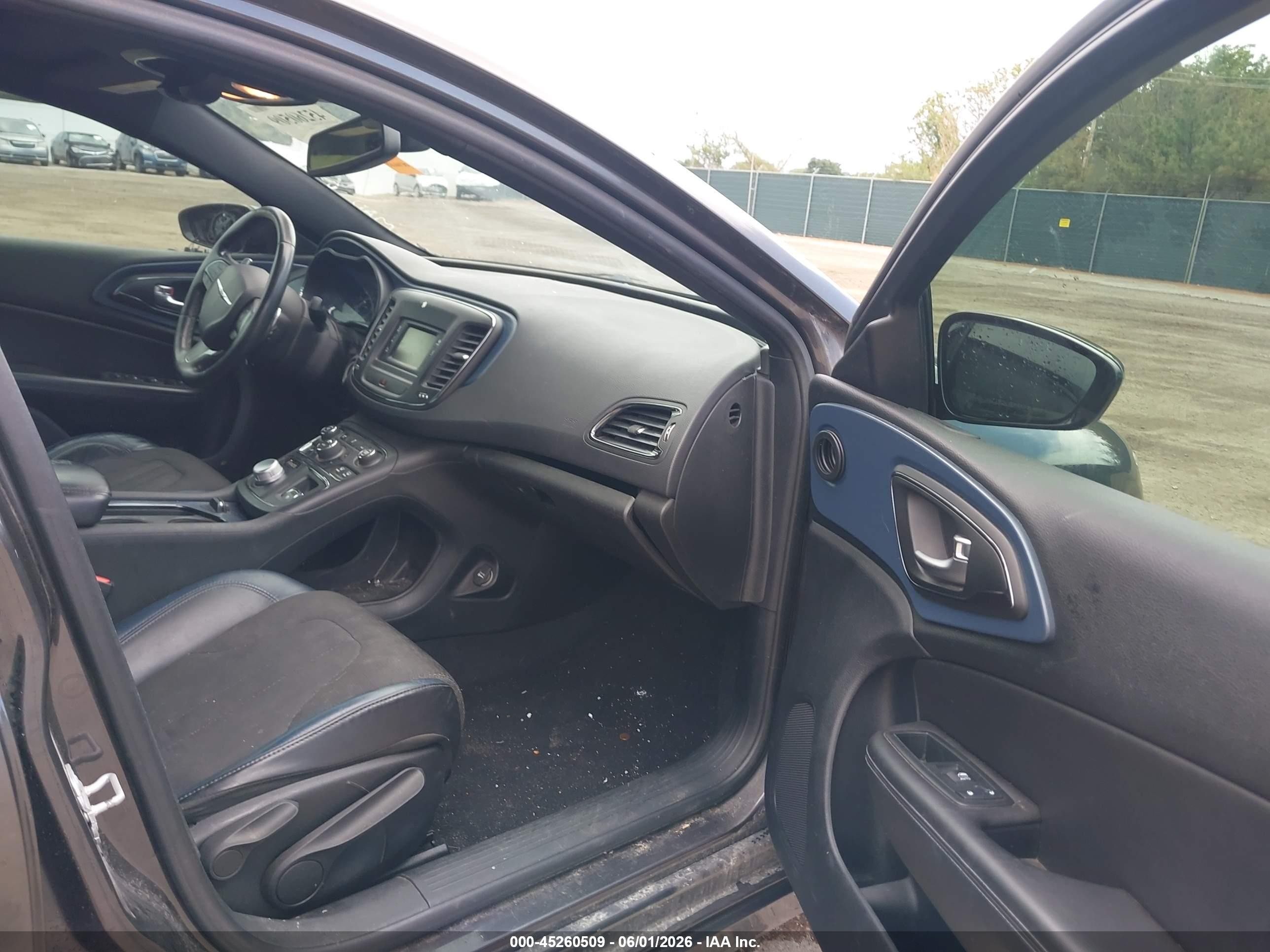 2015 Chrysler 200 S Gray vin: 1C3CCCBBXFN550441
