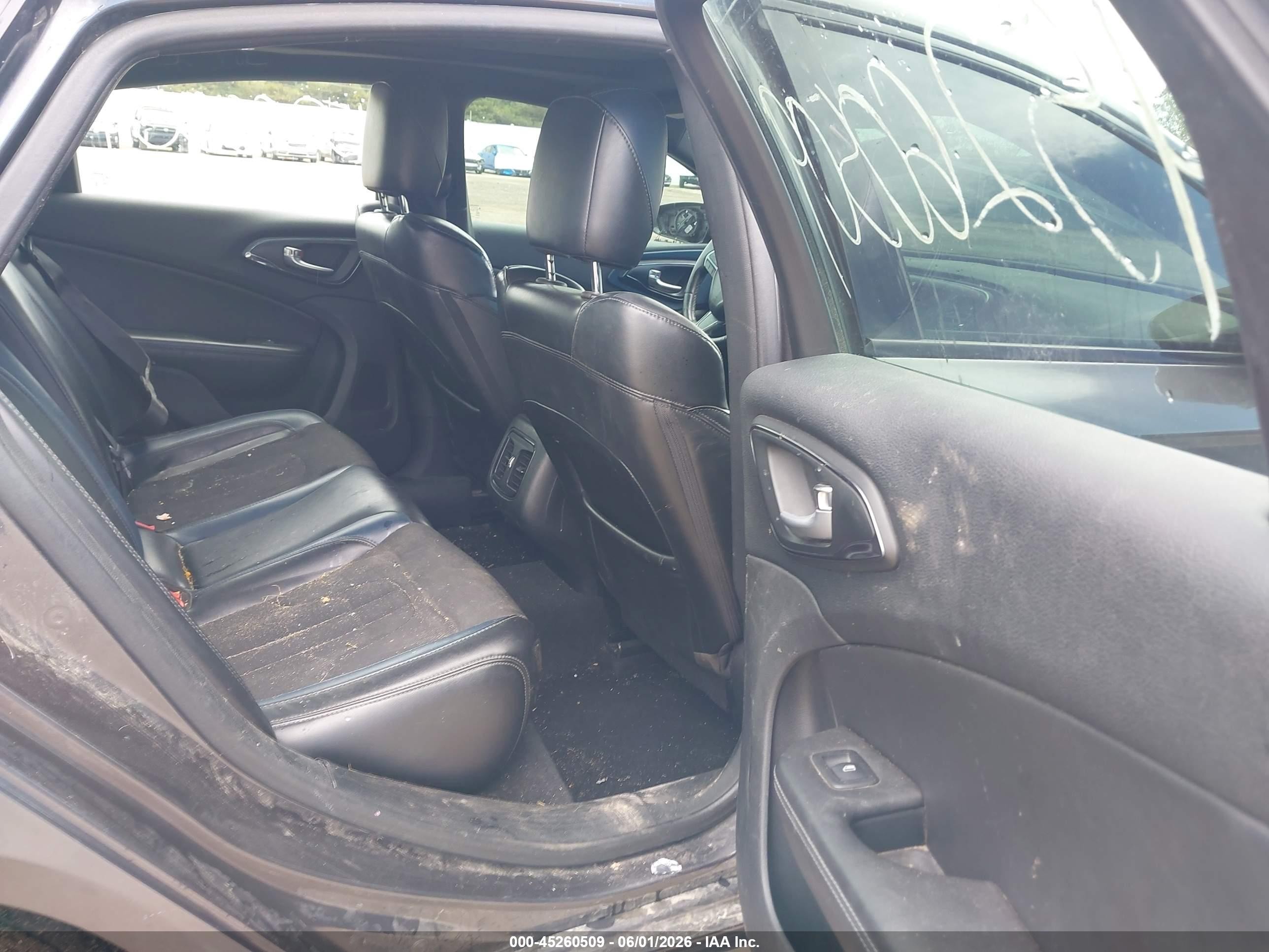 2015 Chrysler 200 S Gray vin: 1C3CCCBBXFN550441