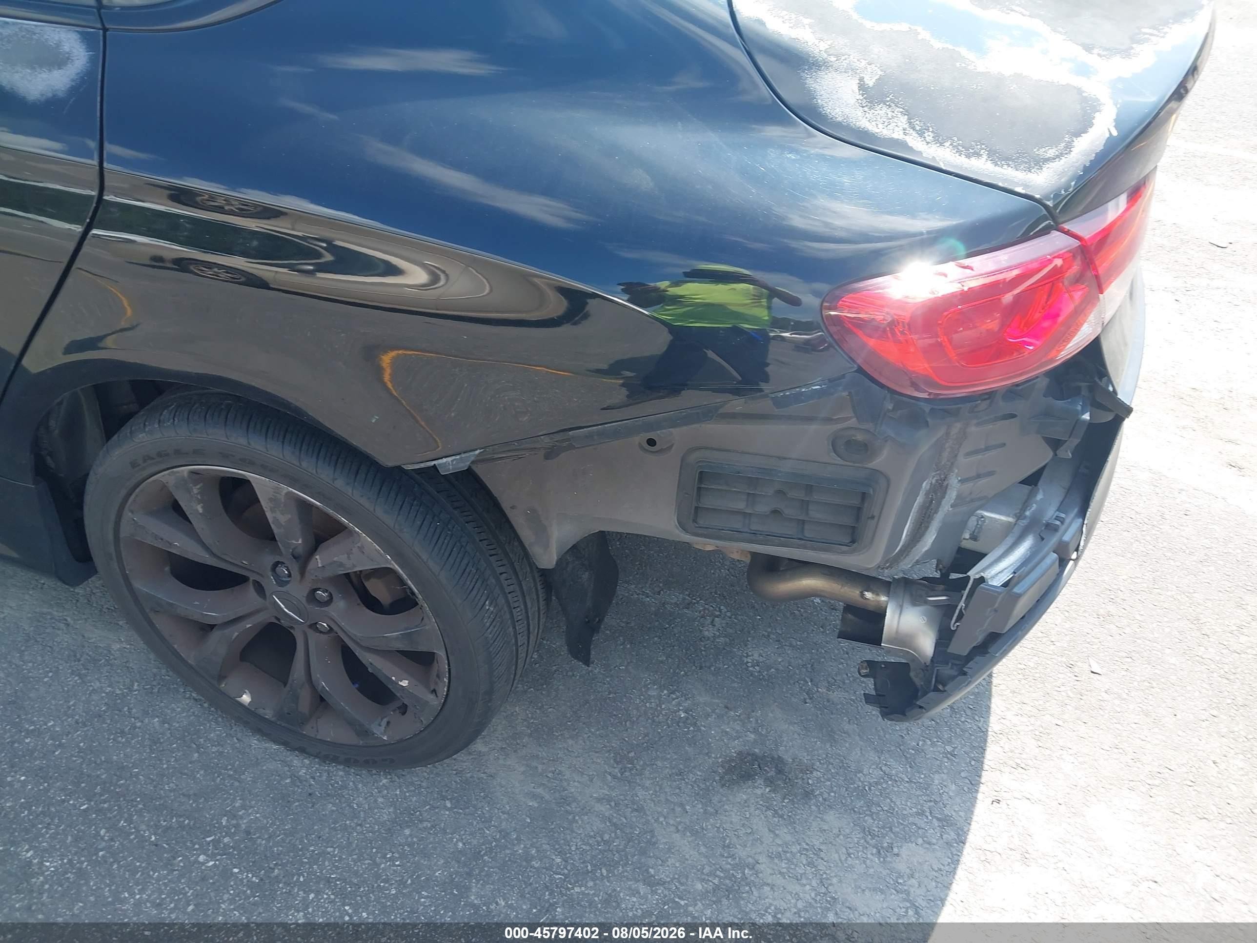 2015 Chrysler 200 S Black vin: 1C3CCCBBXFN564596