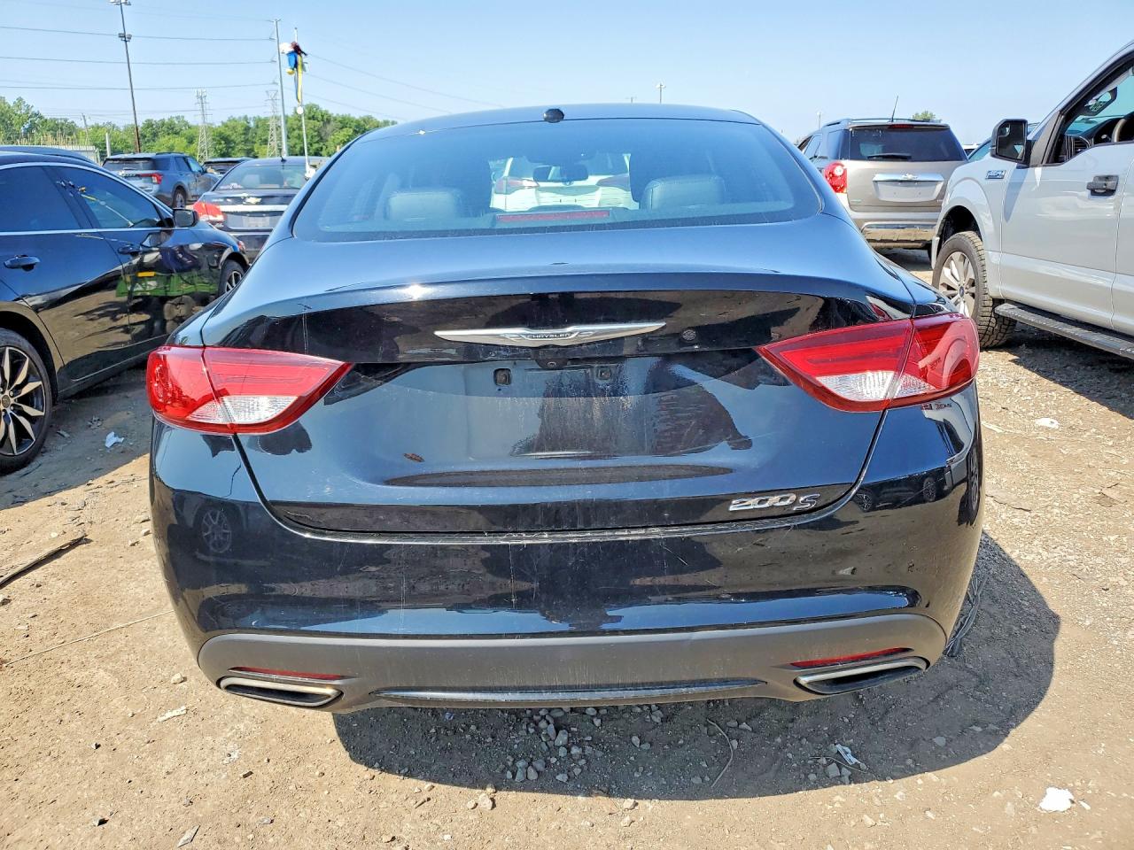 2015 Chrysler 200 S Black vin: 1C3CCCBBXFN620634