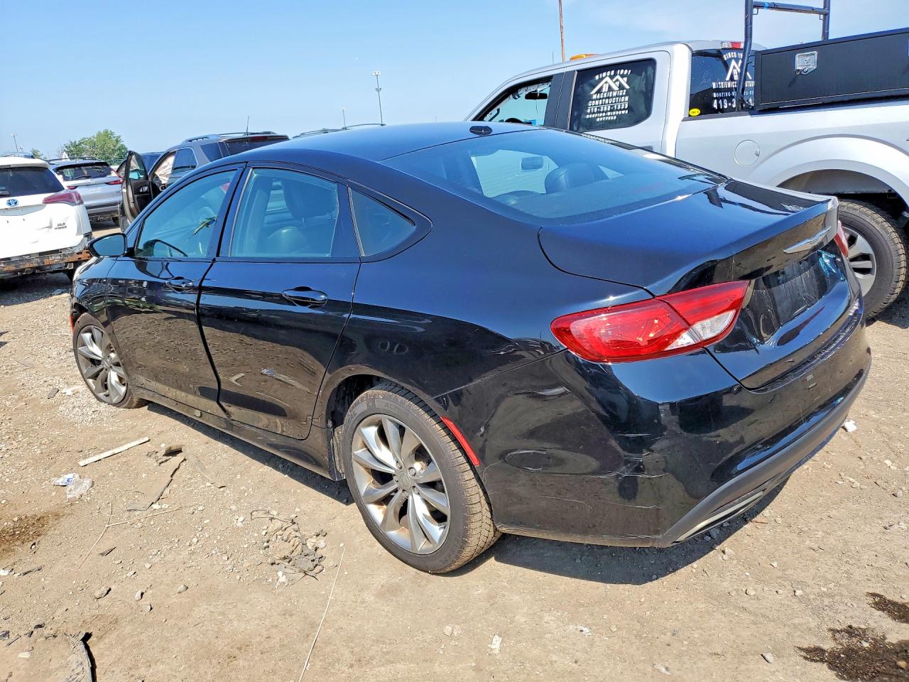2015 Chrysler 200 S Black vin: 1C3CCCBBXFN620634