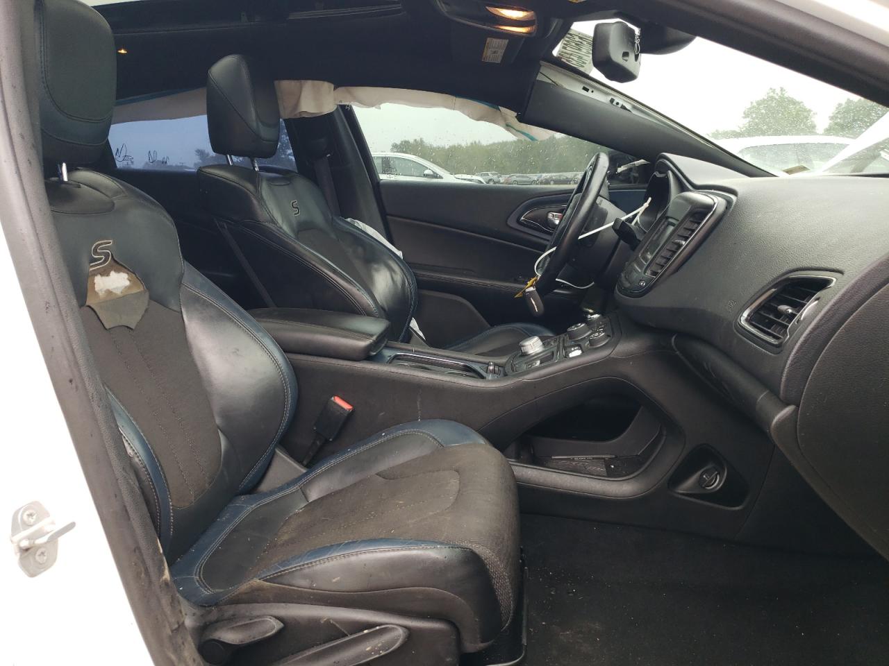 2015 Chrysler 200 S White vin: 1C3CCCBBXFN759954