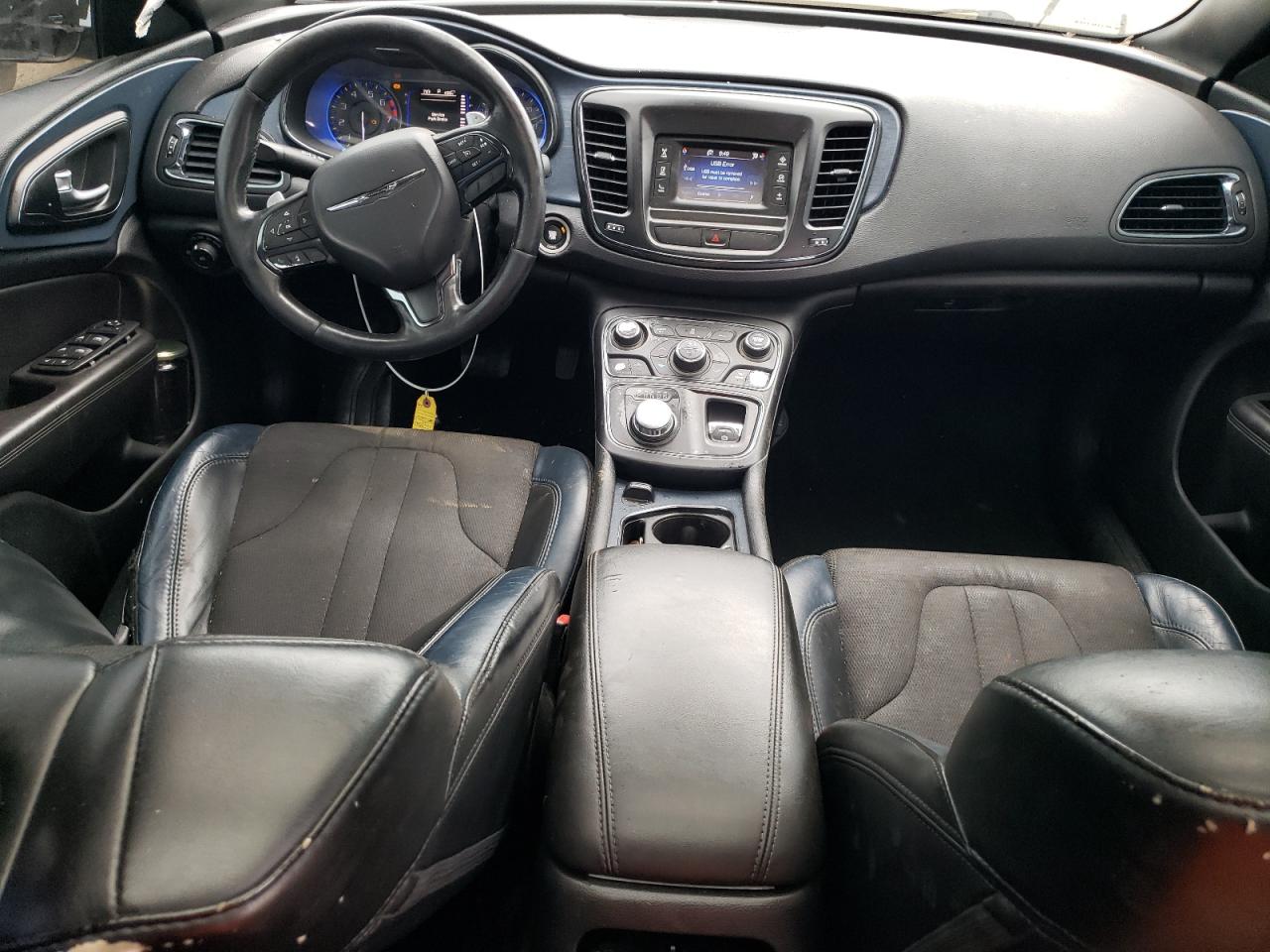 2015 Chrysler 200 S White vin: 1C3CCCBBXFN759954