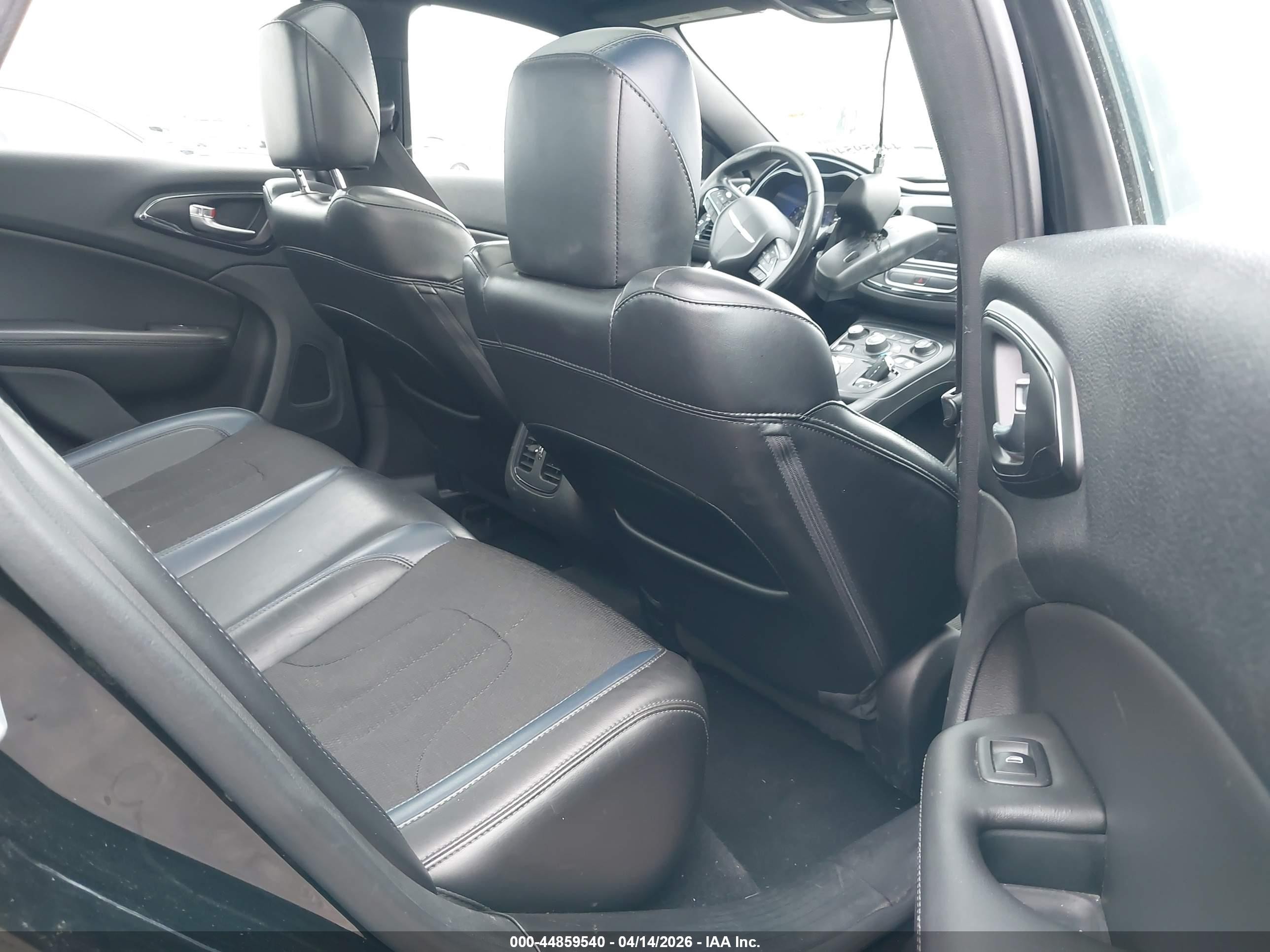 2015 Chrysler 200 S Black vin: 1C3CCCBBXFN759971