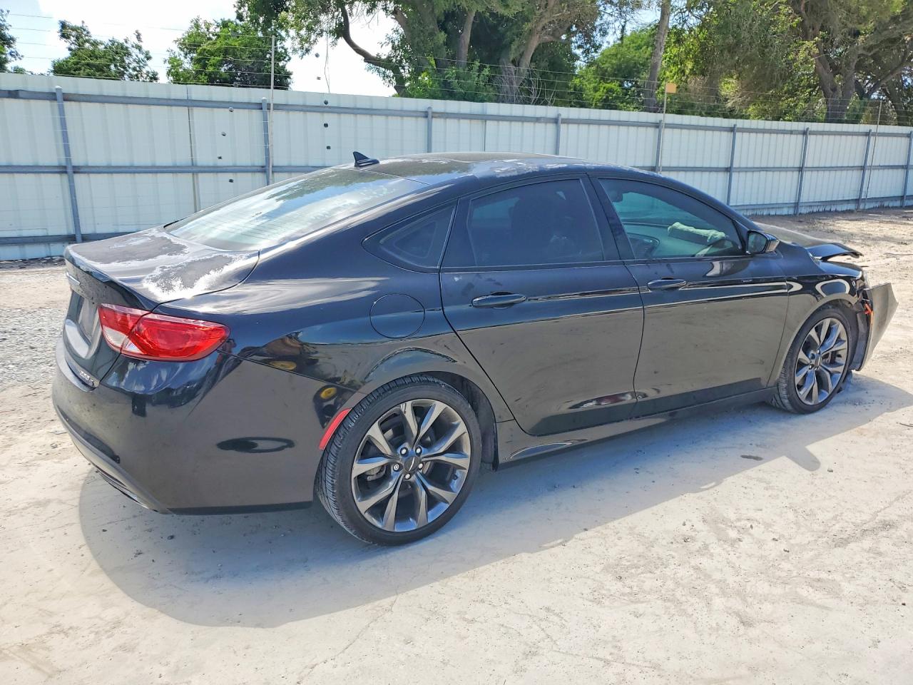 2015 Chrysler 200 S Black vin: 1C3CCCBG1FN532728