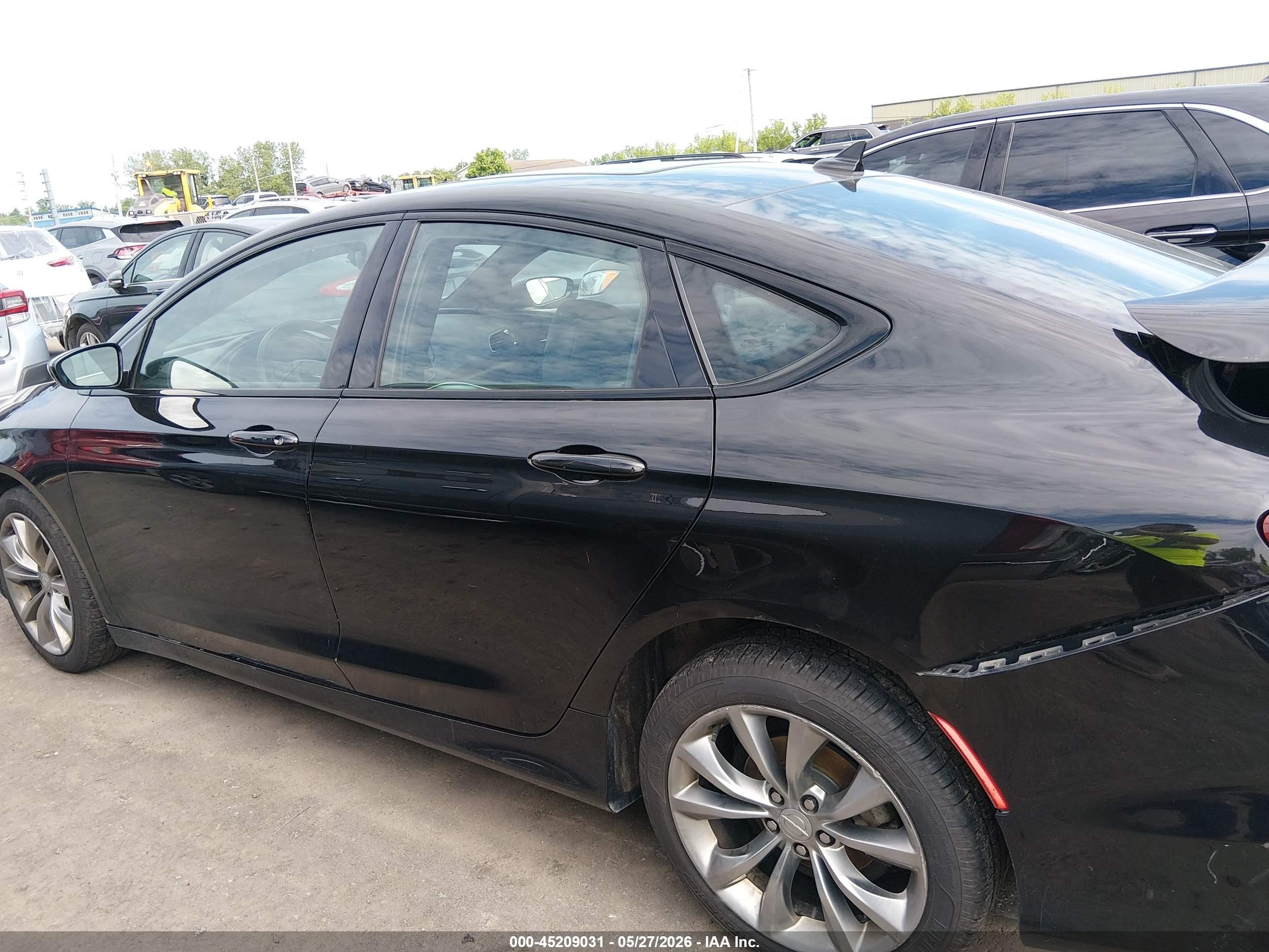 2015 Chrysler 200 S Black vin: 1C3CCCBG2FN551370