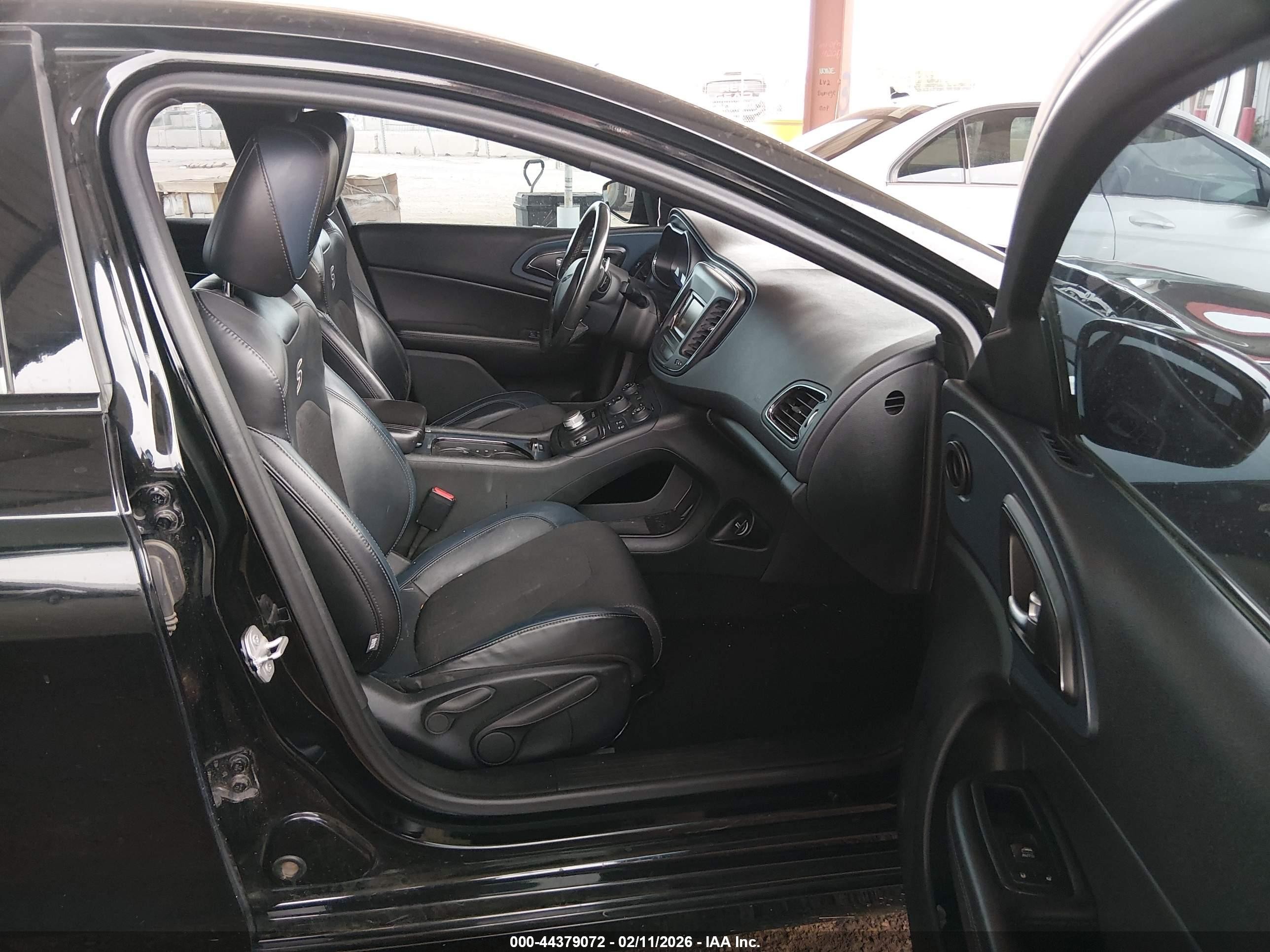 2015 Chrysler 200 S Black vin: 1C3CCCBG3FN569778