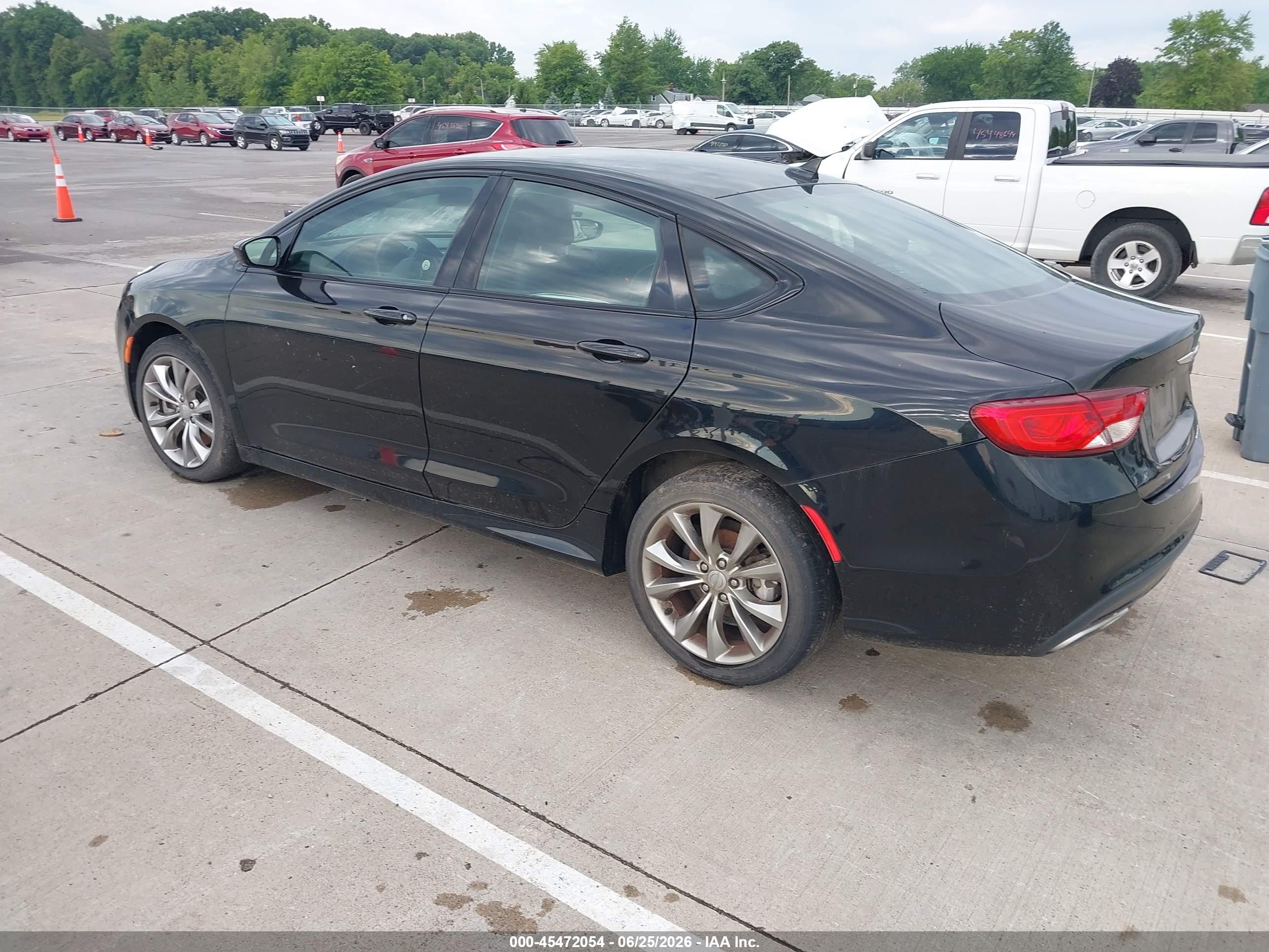 2015 Chrysler 200 S Черный vin: 1C3CCCBG3FN581140