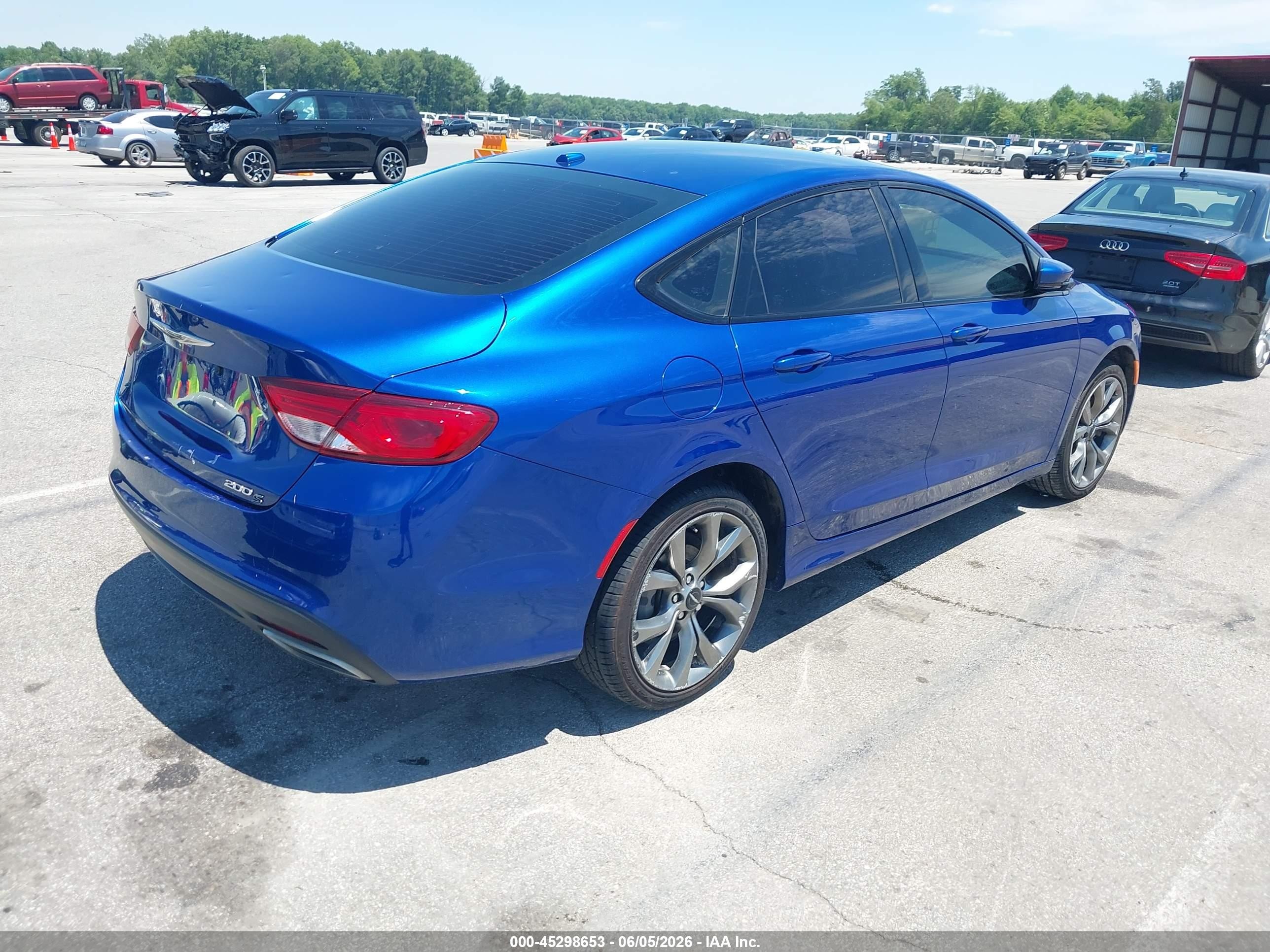 2015 Chrysler 200 S Blue vin: 1C3CCCBG3FN705990