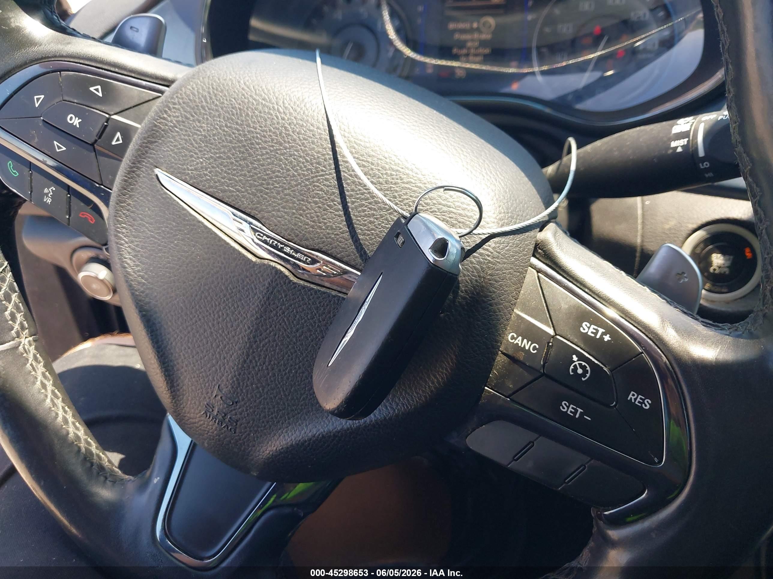 2015 Chrysler 200 S Blue vin: 1C3CCCBG3FN705990